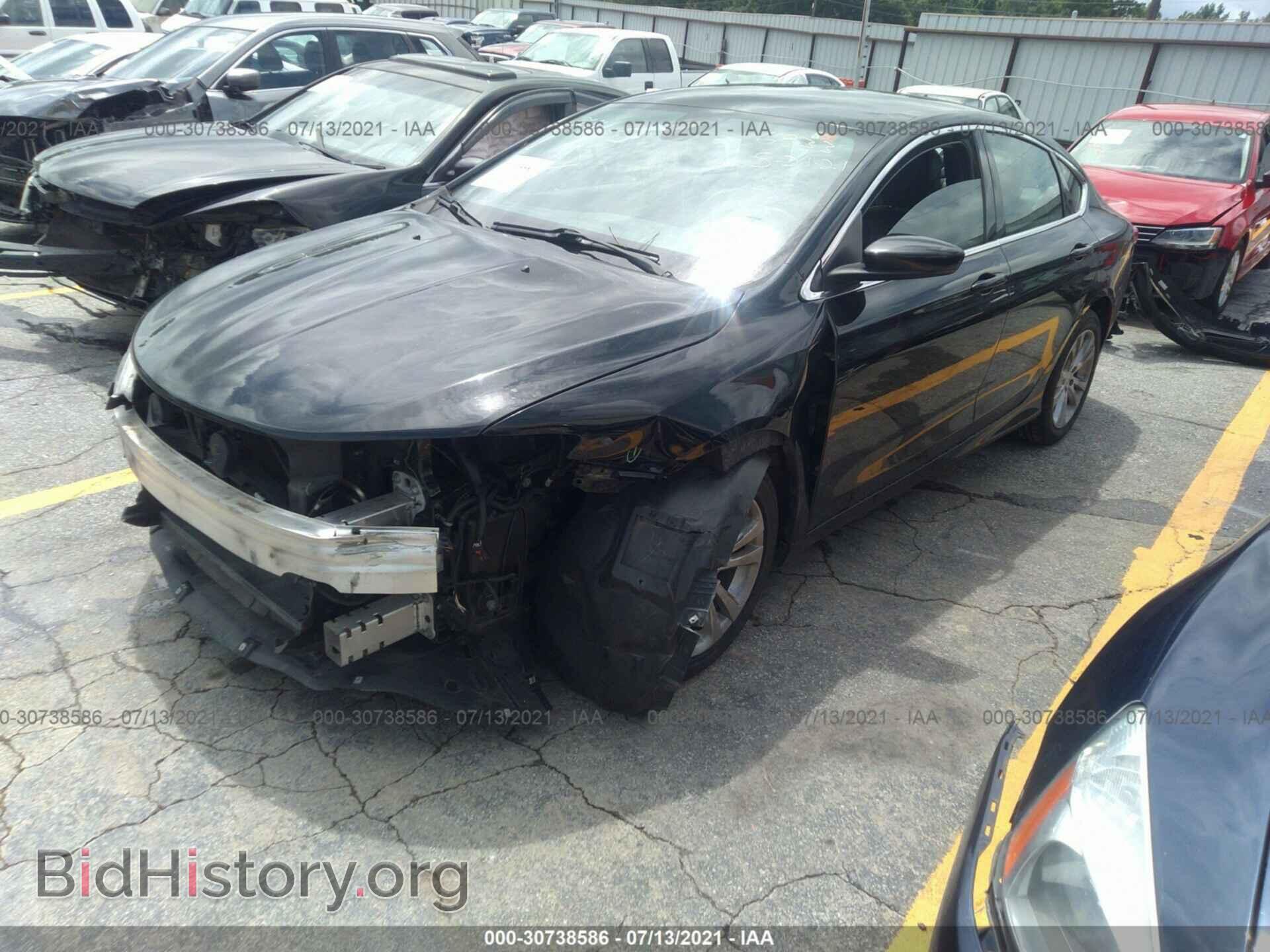 2017 CHRYSLER 200 - VIN: 1C3CCCAB3HN506933 - Фото 2