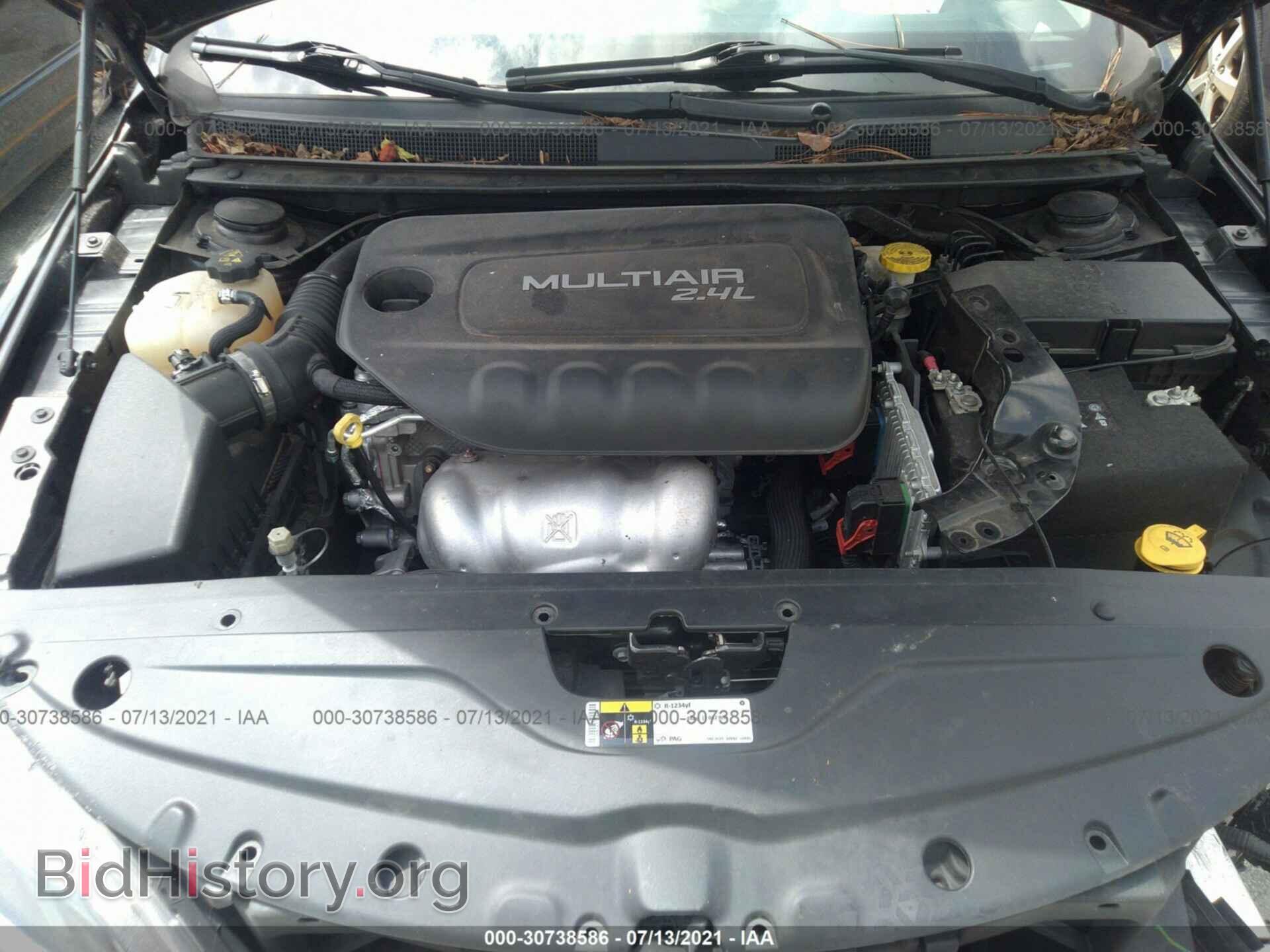 2017 CHRYSLER 200 - VIN: 1C3CCCAB3HN506933 - Фото 10