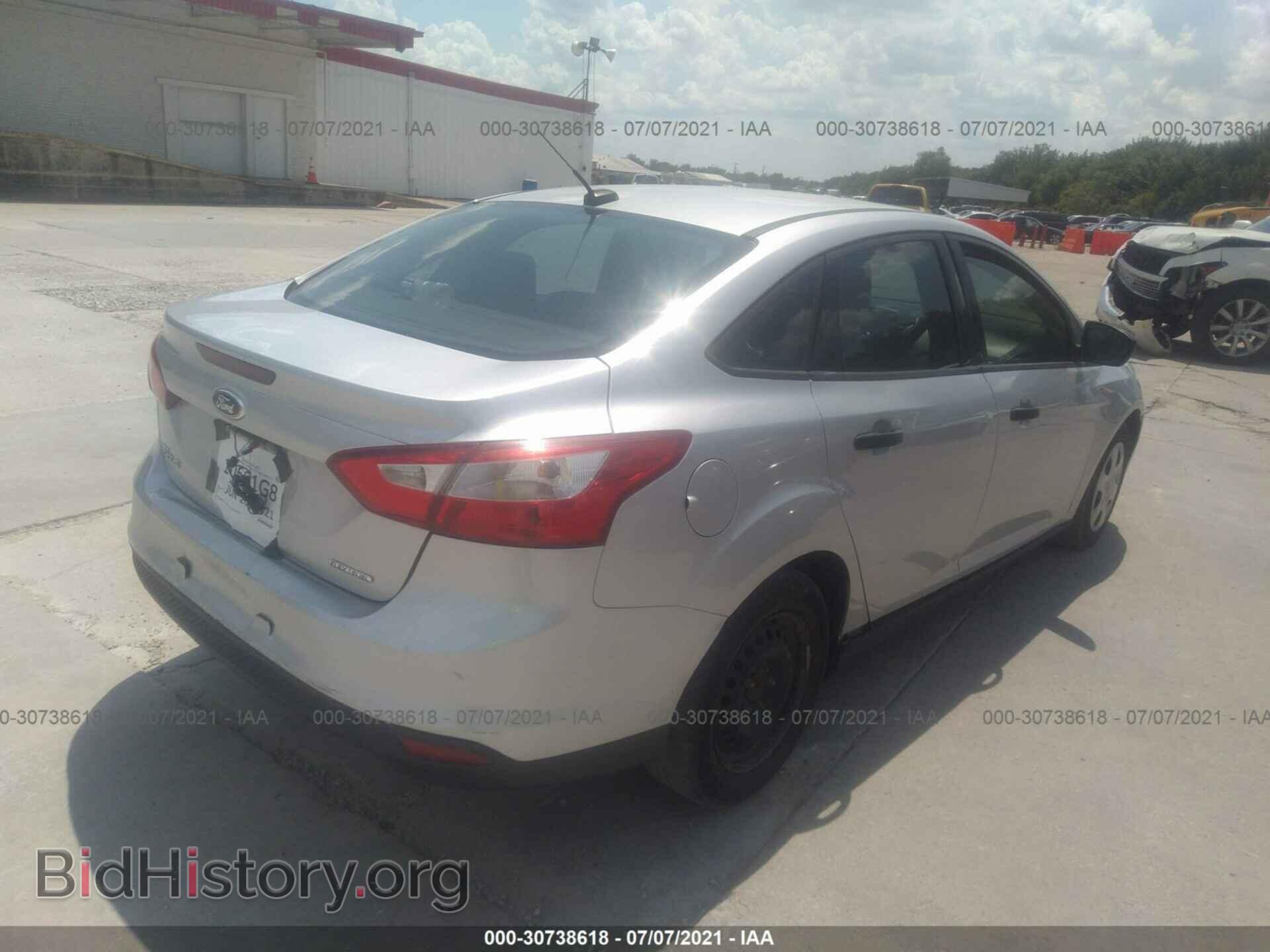 2013 FORD FOCUS - VIN: 1FADP3E22DL361734 - Photo 4