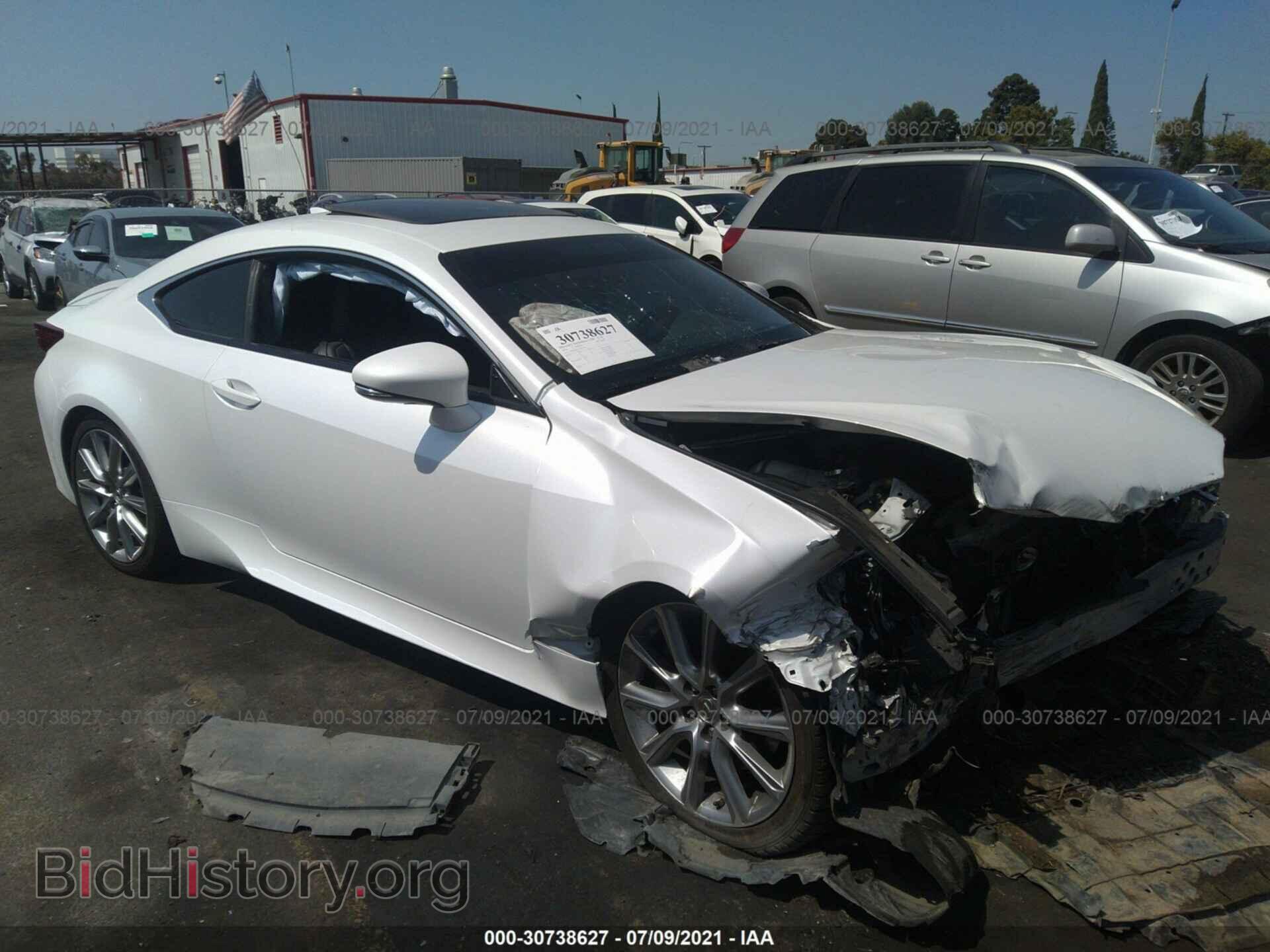 Фотография JTHHA5BC6G5001704 - LEXUS RC 200T 2016