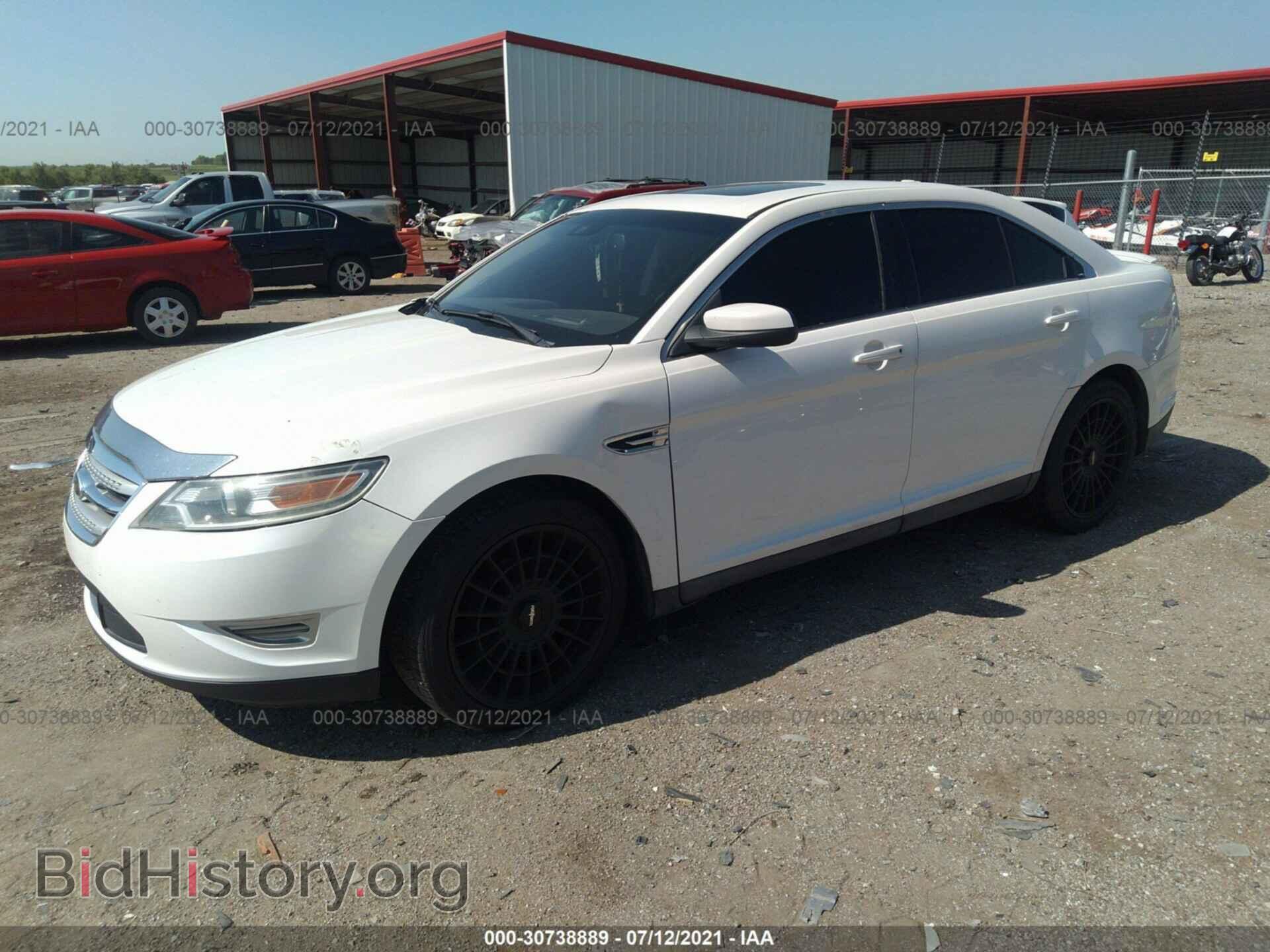 2010 FORD TAURUS - VIN: 1FAHP2KT0AG137276 - Фото 2