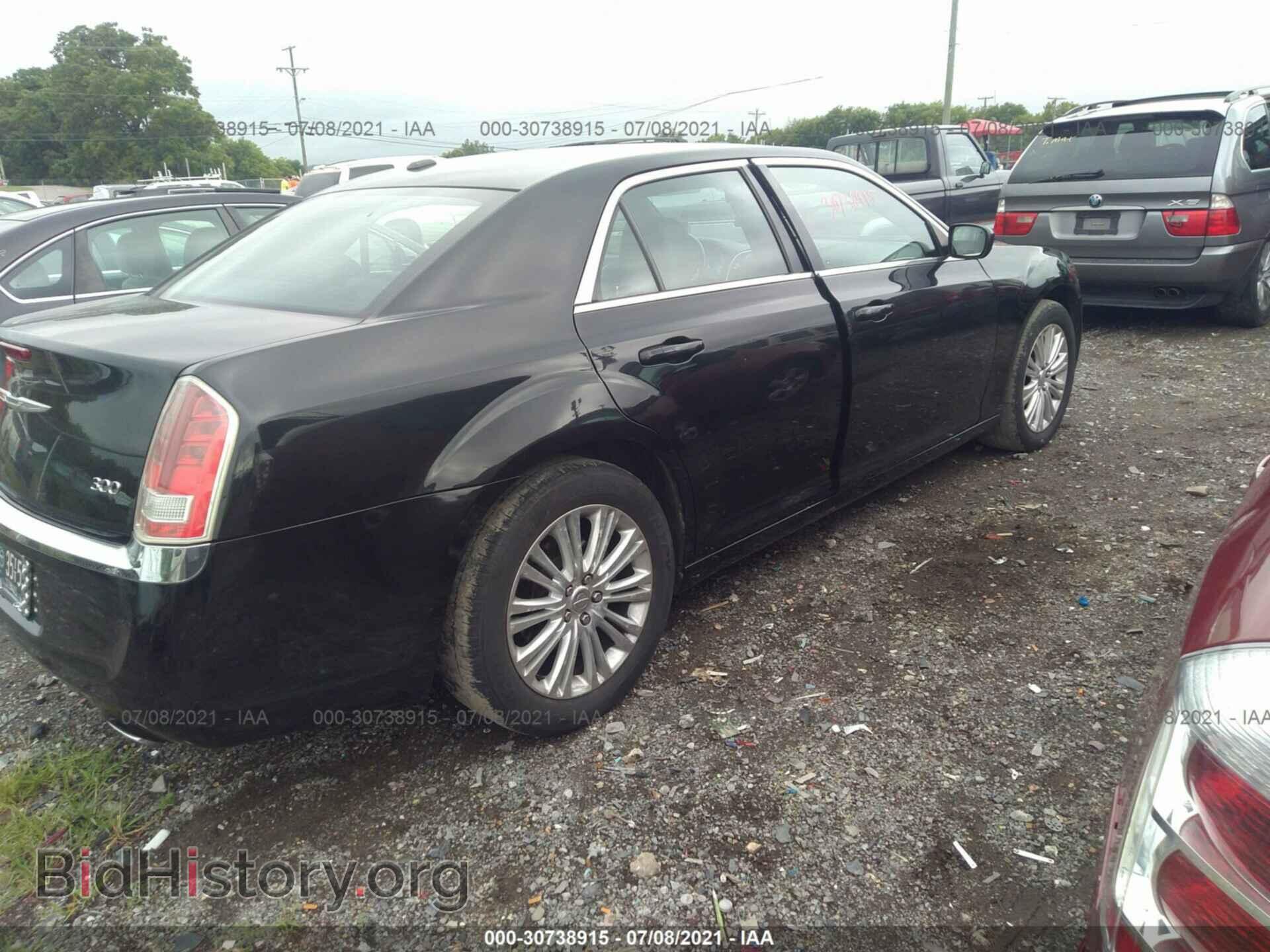 2013 CHRYSLER 300 - VIN: 2C3CCARGXDH723581 - Фото 4
