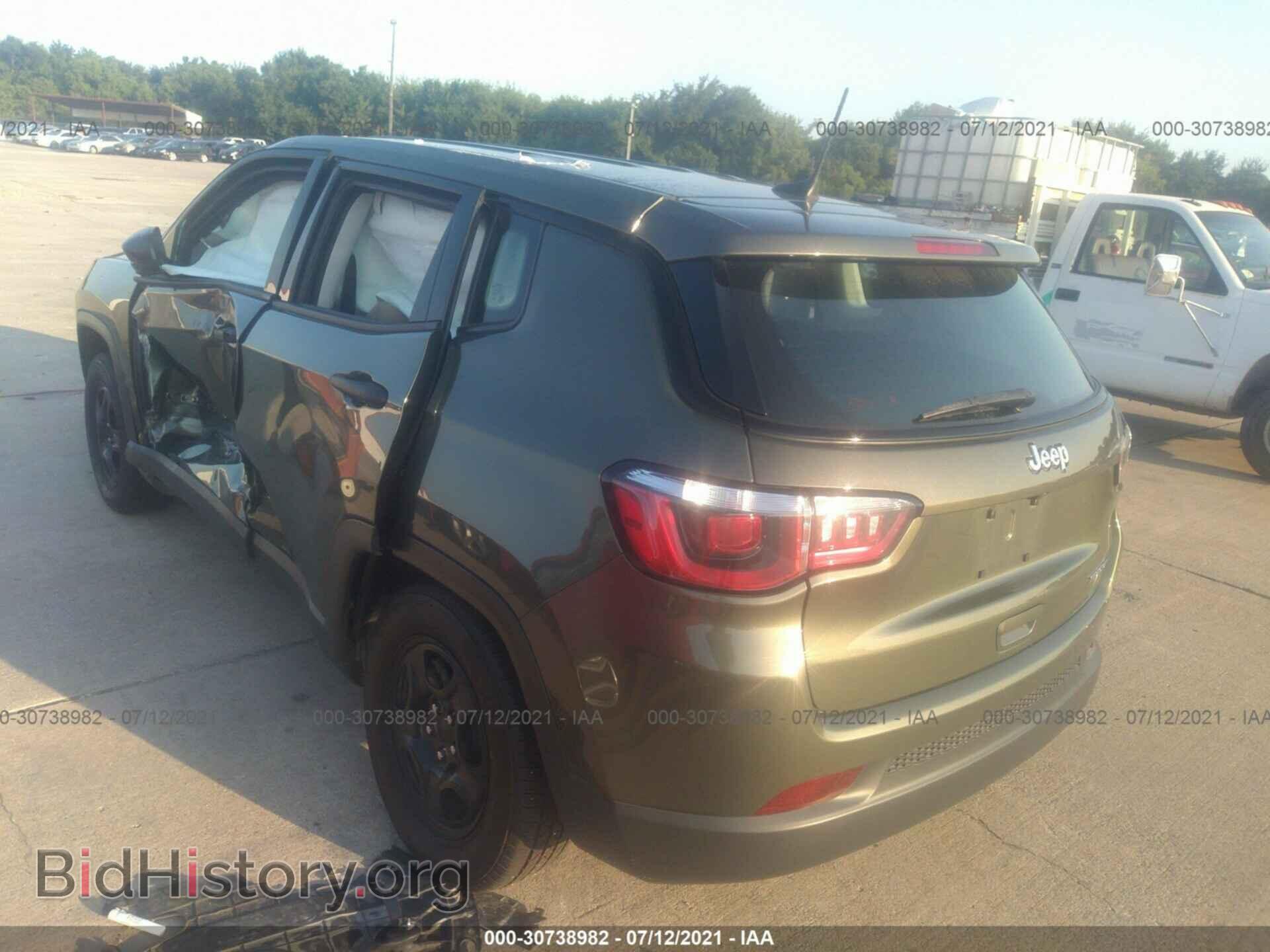 2019 JEEP COMPASS - VIN: 3C4NJCAB4KT772494 - Фото 3