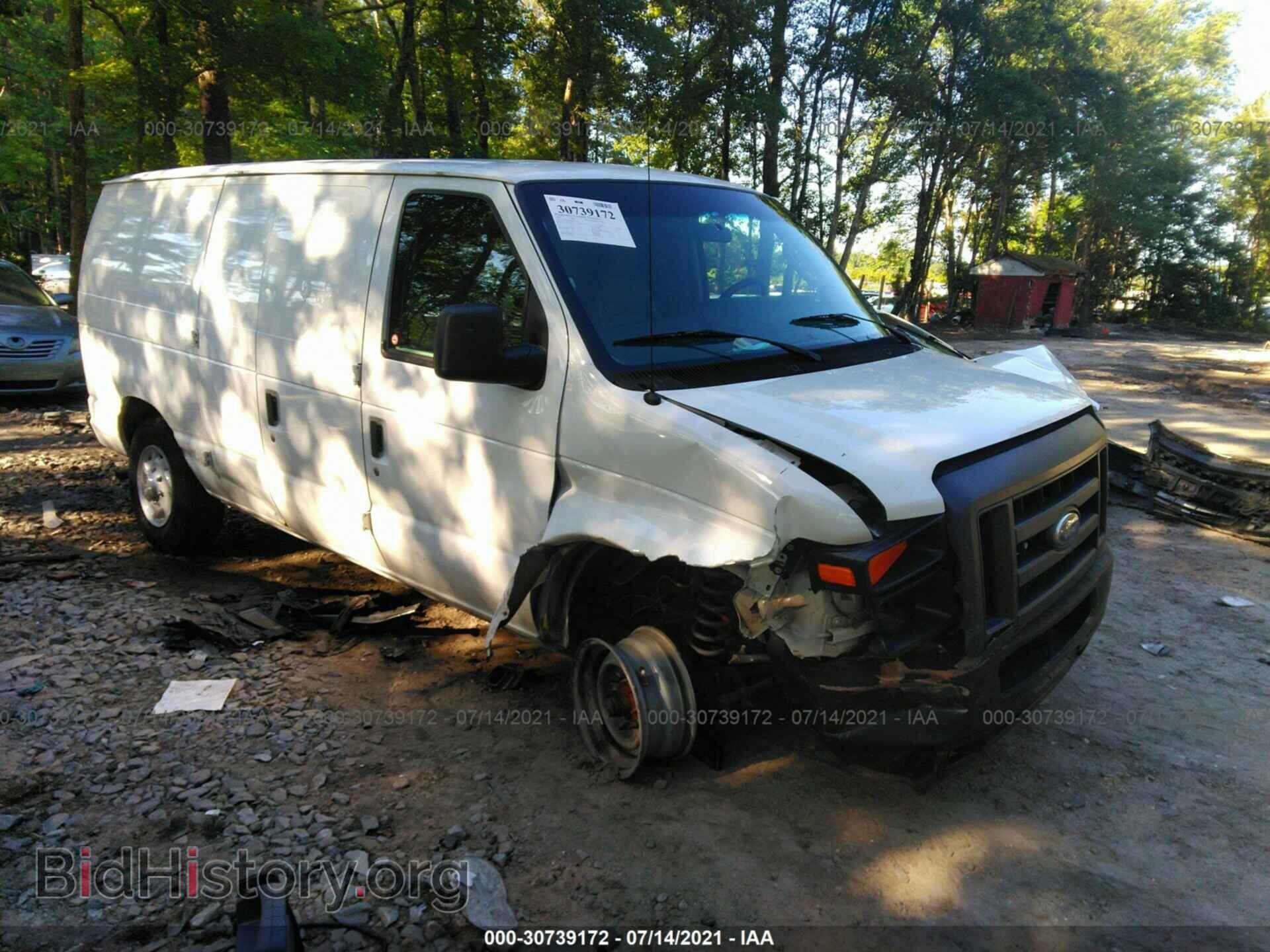 Photo 1FTNE2EW0BDA78323 - FORD ECONOLINE CARGO VAN 2011