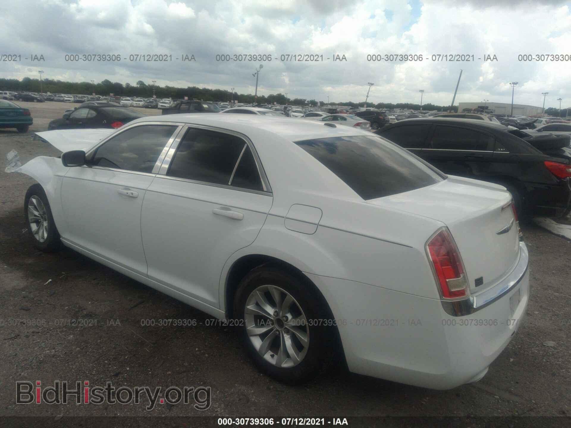 2013 CHRYSLER 300 - VIN: 2C3CCAAG7DH508073 - Фото 3