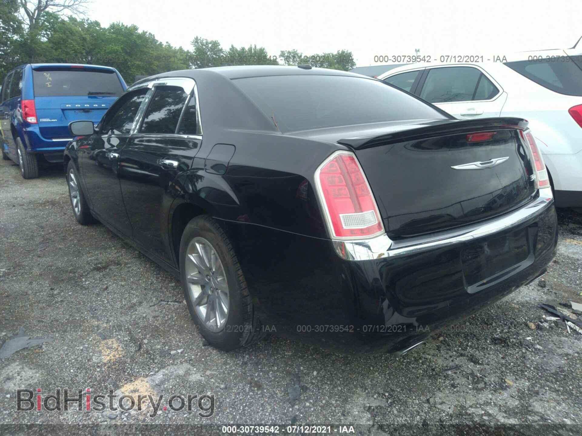 2012 CHRYSLER 300 - VIN: 2C3CCACG4CH308246 - Photo 3