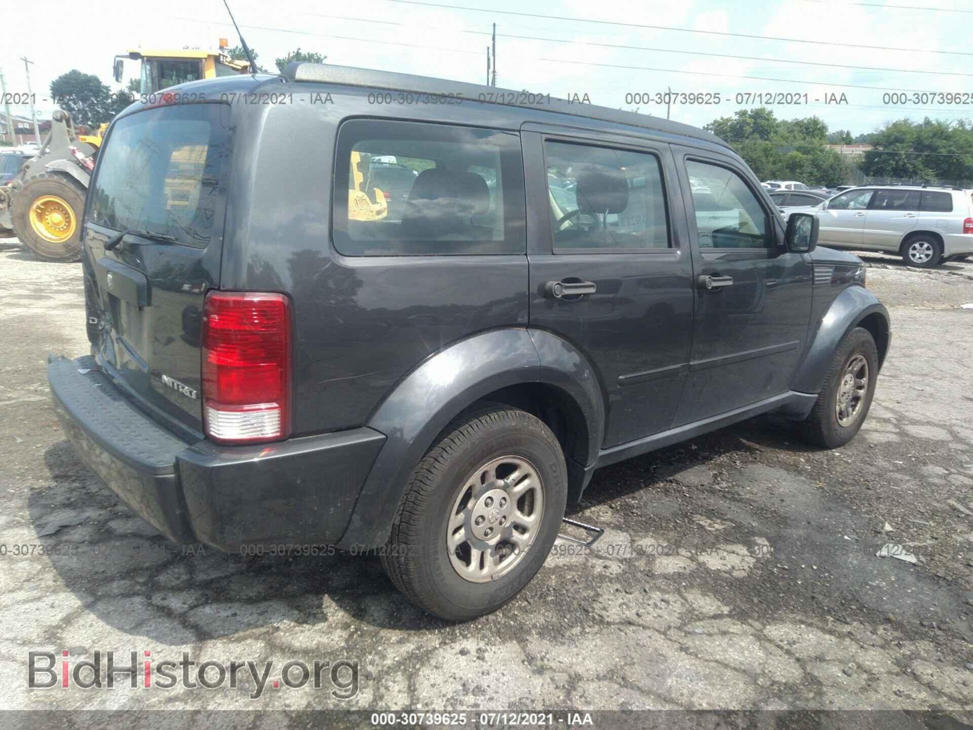 2011 DODGE NITRO - VIN: 1D4PT2GK6BW548774 - Photo 4