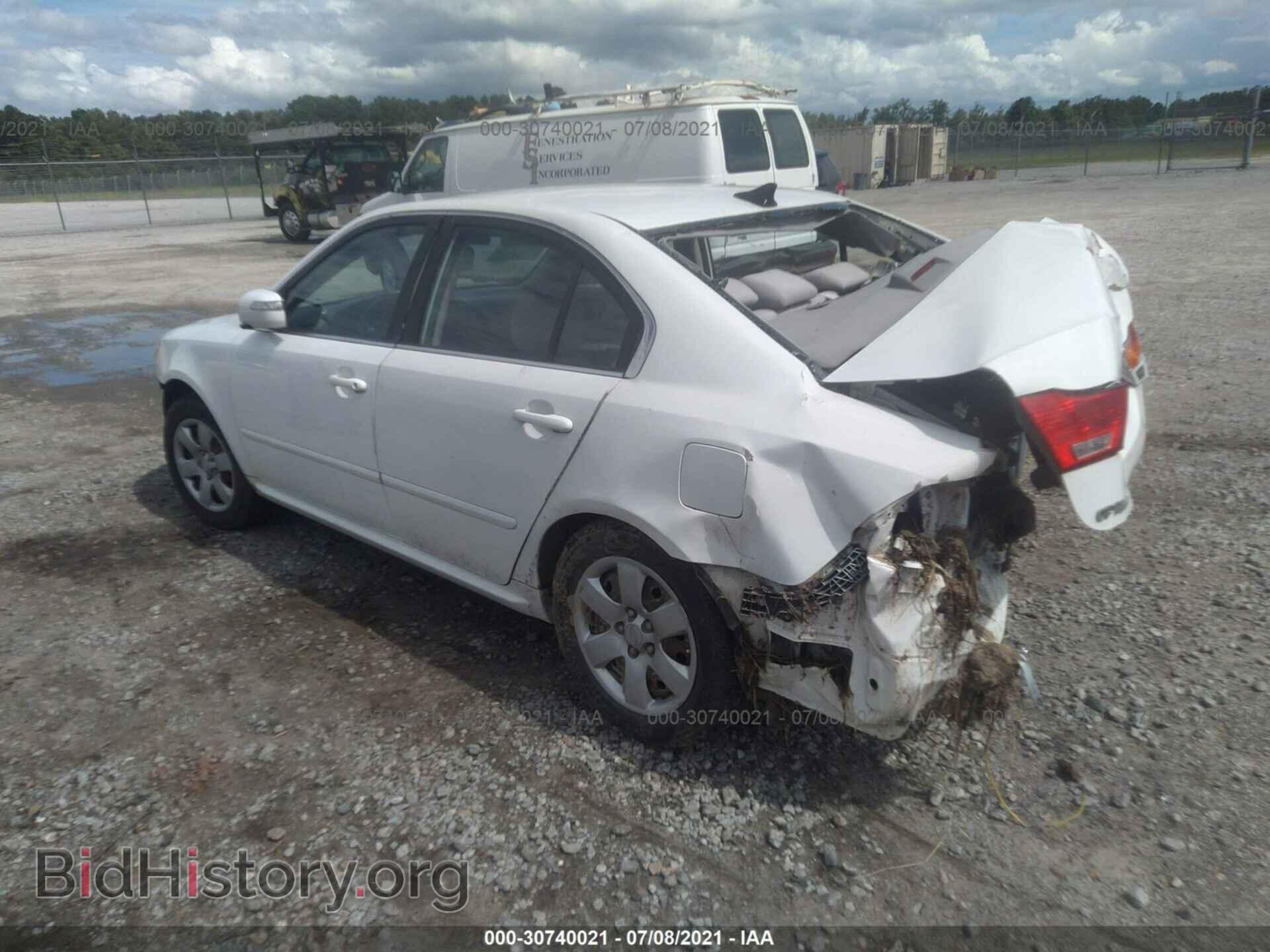 2010 KIA OPTIMA - VIN: KNAGG4A81A5381333 - Фото 3