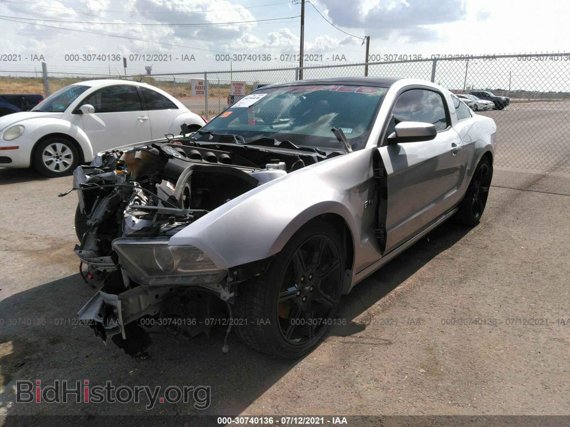 2014 FORD MUSTANG - VIN: 1ZVBP8CF8E5219718 - Фото 2