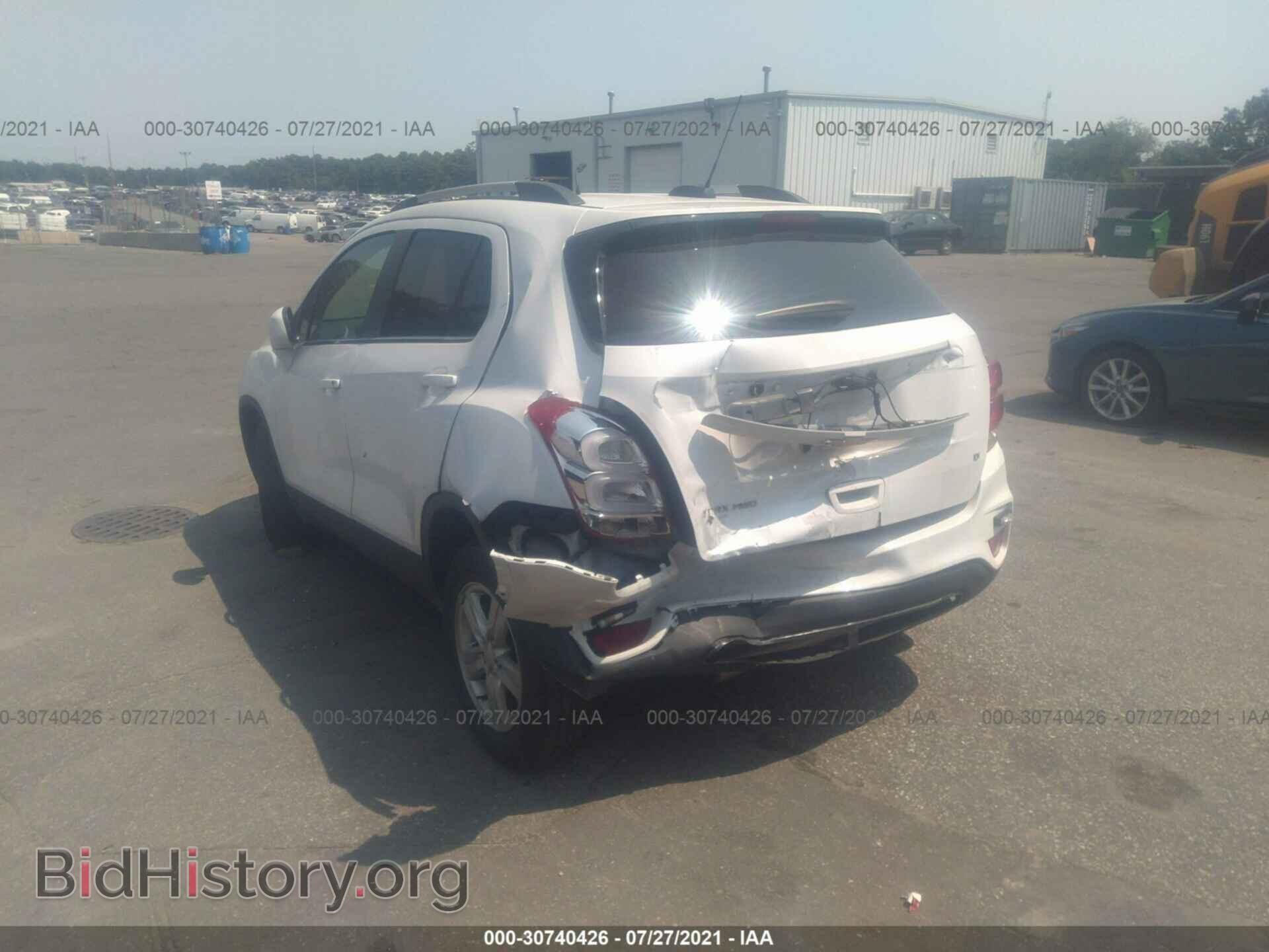 2020 CHEVROLET TRAX - VIN: 3GNCJPSB5LL262080 - Фото 3
