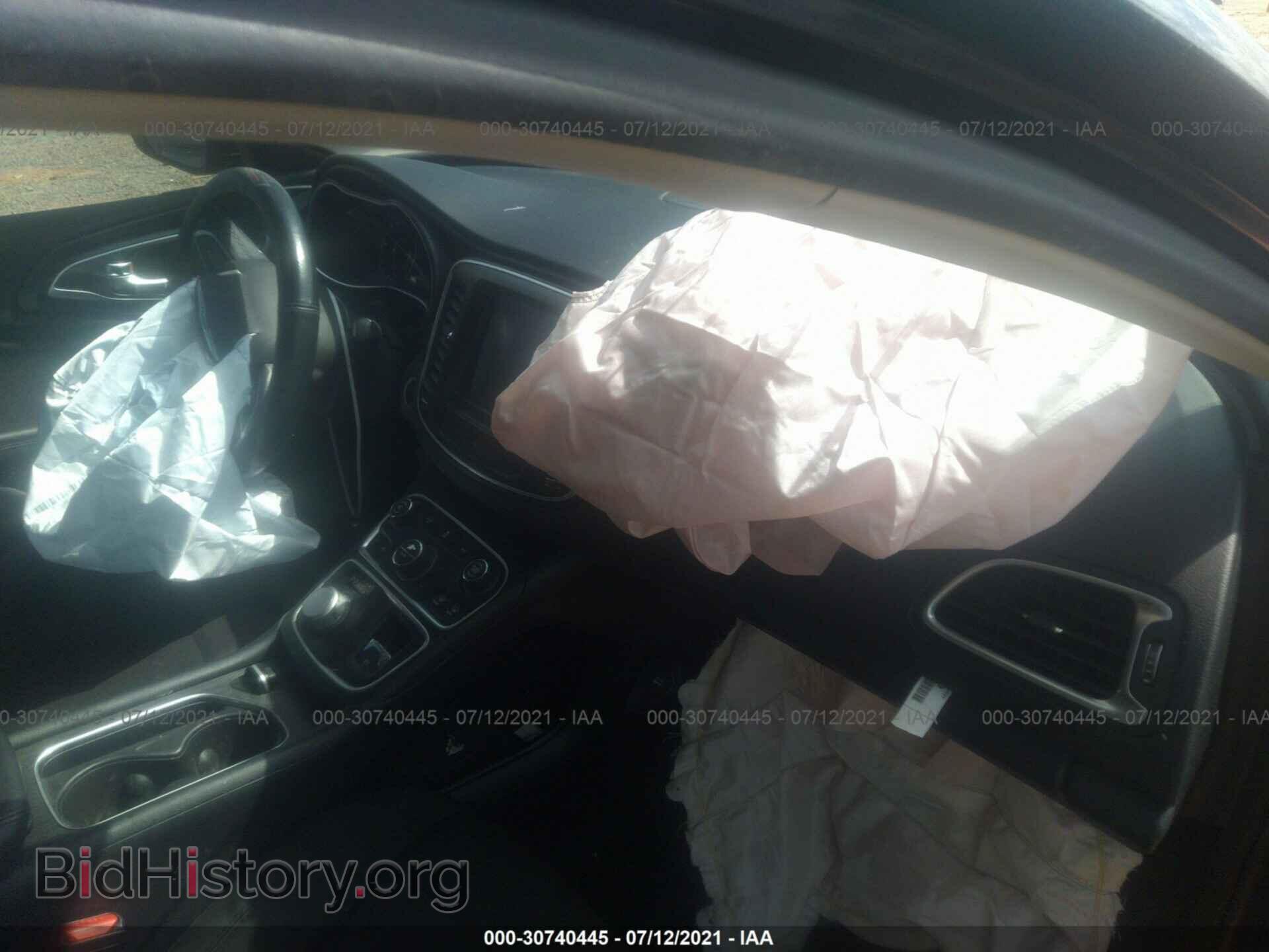 2016 CHRYSLER 200 - VIN: 1C3CCCAB1GN172769 - Фото 5