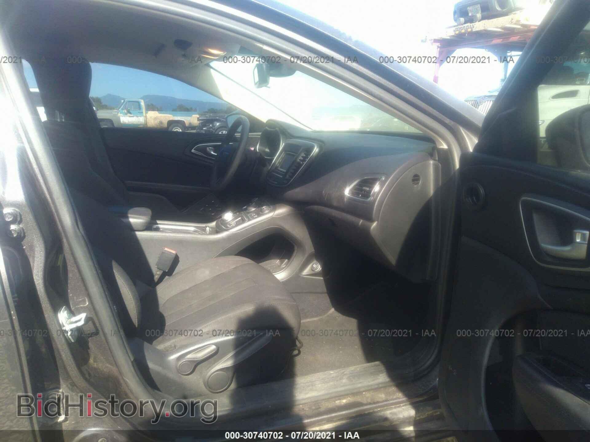 2015 CHRYSLER 200 - VIN: 1C3CCCAB7FN559129 - Фото 5