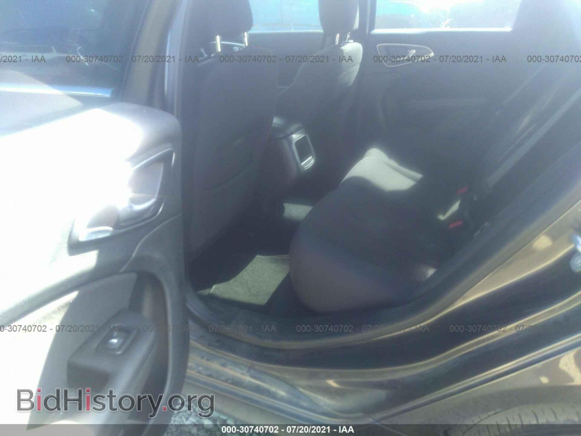 2015 CHRYSLER 200 - VIN: 1C3CCCAB7FN559129 - Фото 8
