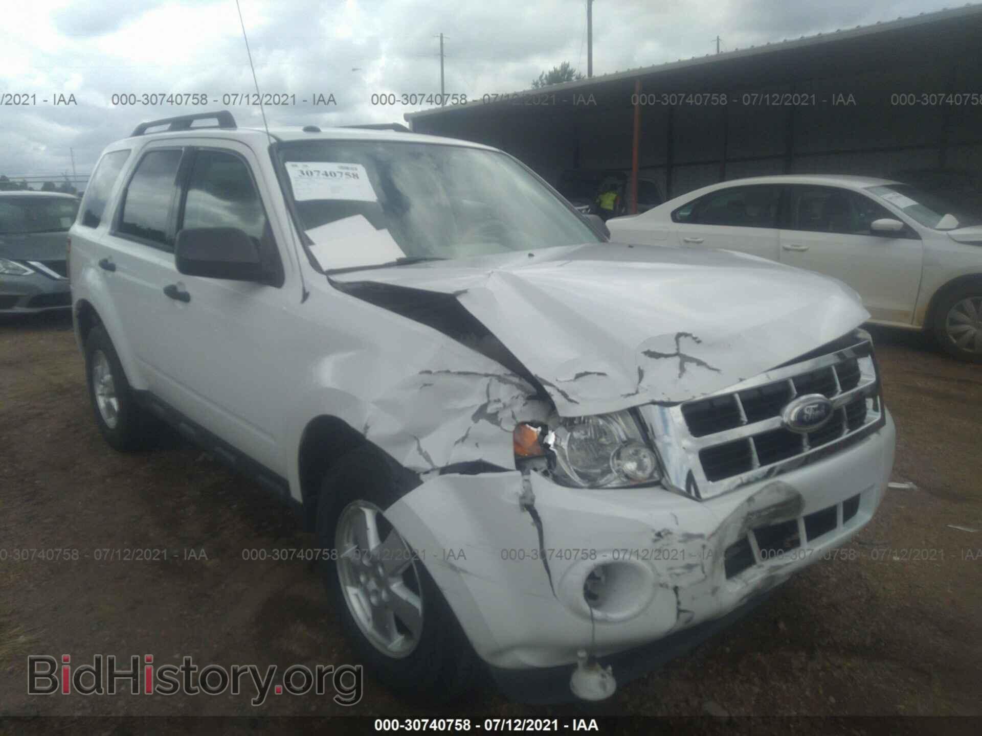 Фотография 1FMCU0DG7CKA78174 - FORD ESCAPE 2012