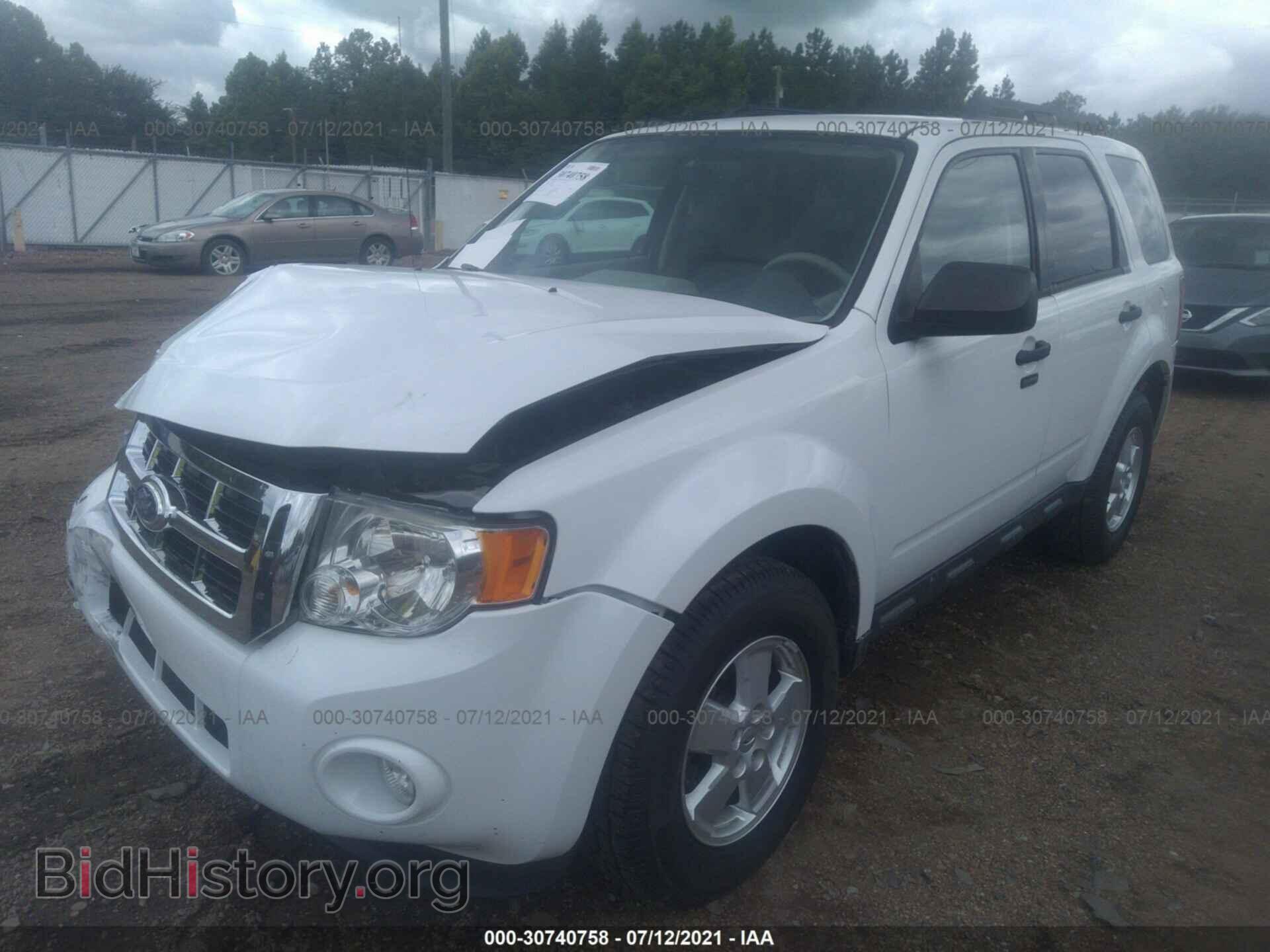 2012 FORD ESCAPE - VIN: 1FMCU0DG7CKA78174 - Фото 2
