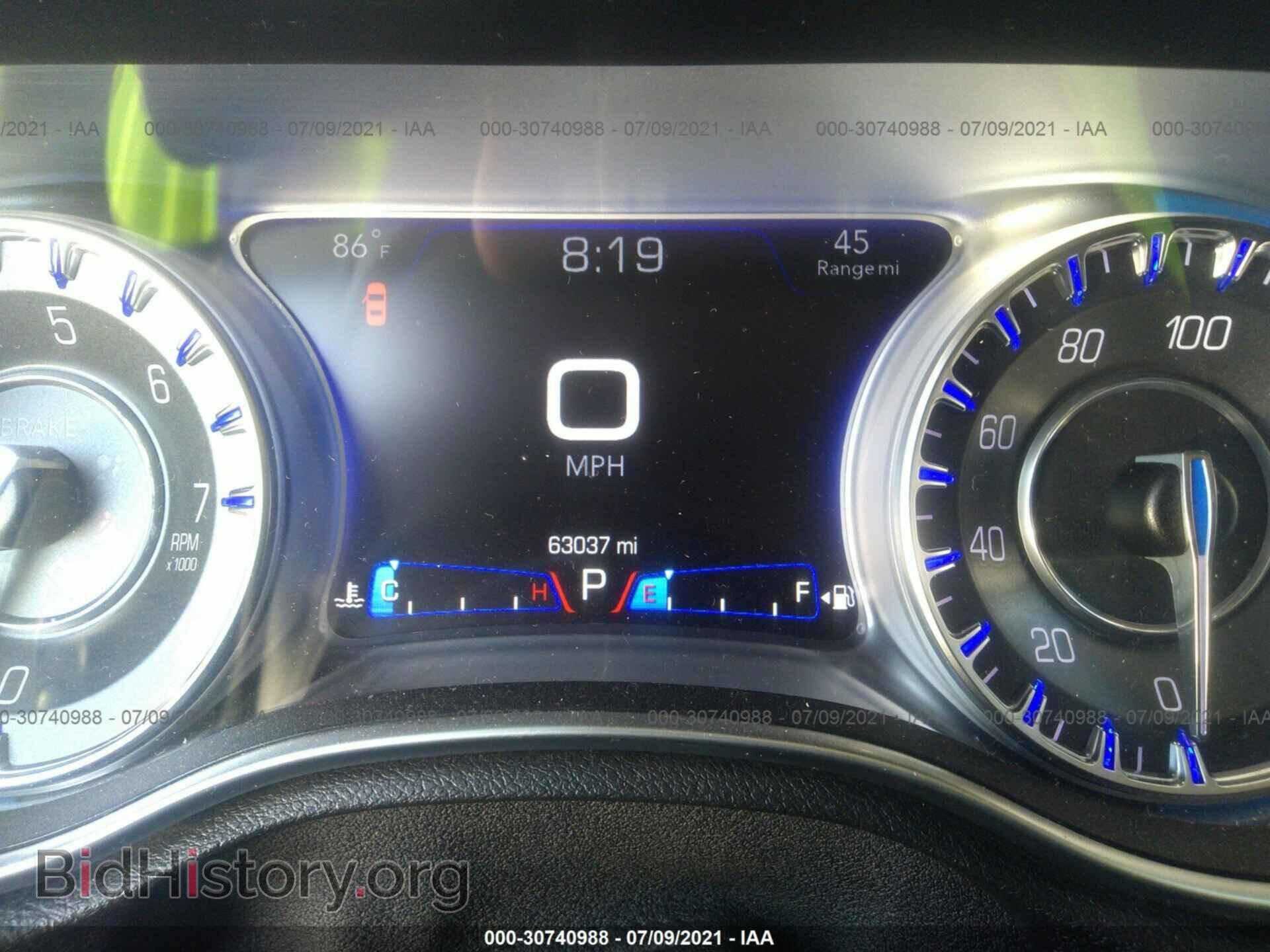2016 CHRYSLER 300 - VIN: 2C3CCAEG2GH352314 - Фото 7