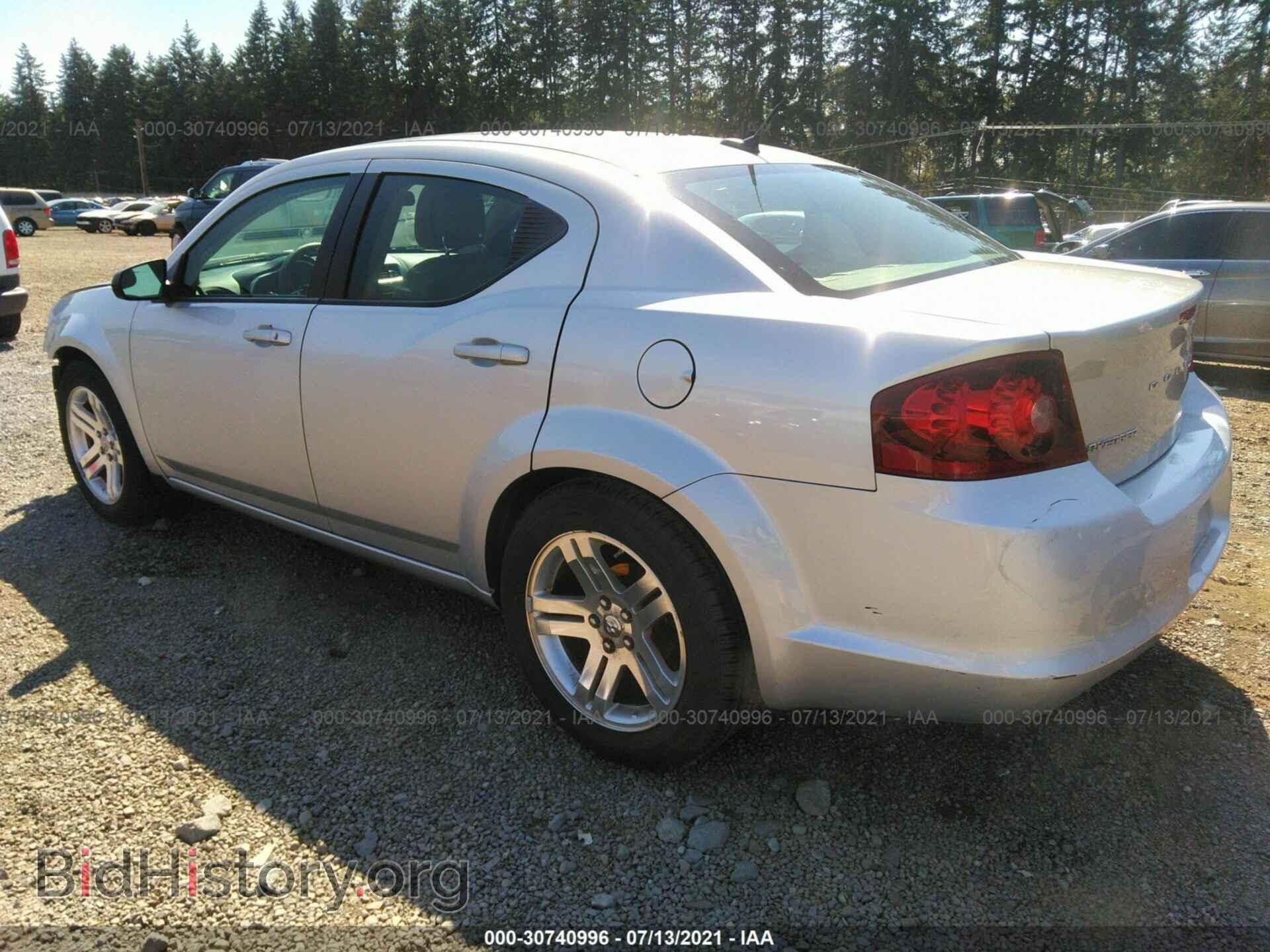 2011 DODGE AVENGER - VIN: 1B3BD4FB5BN537337 - Фото 3