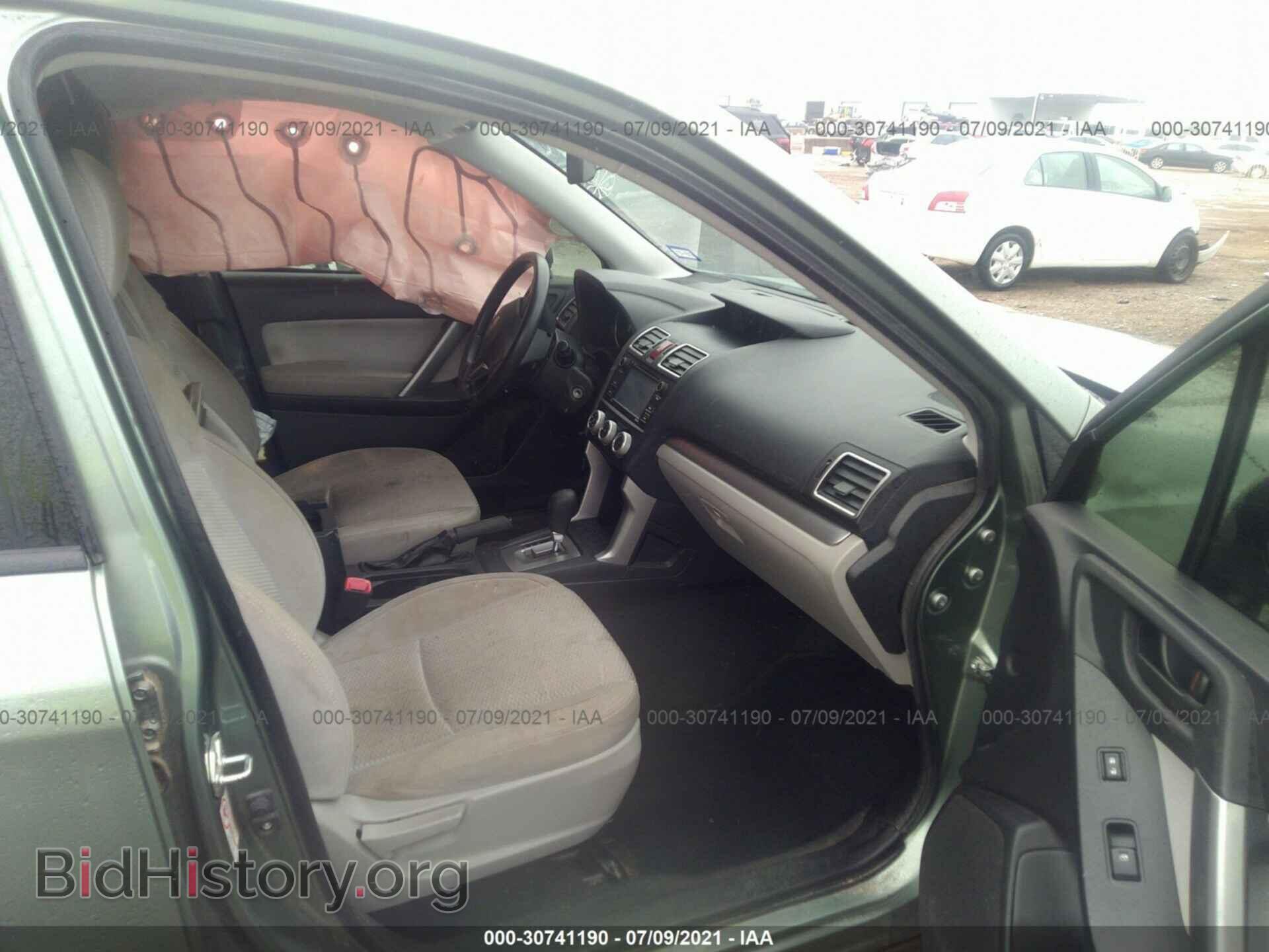 2016 SUBARU FORESTER - VIN: JF2SJABC1GH481750 - Фото 5