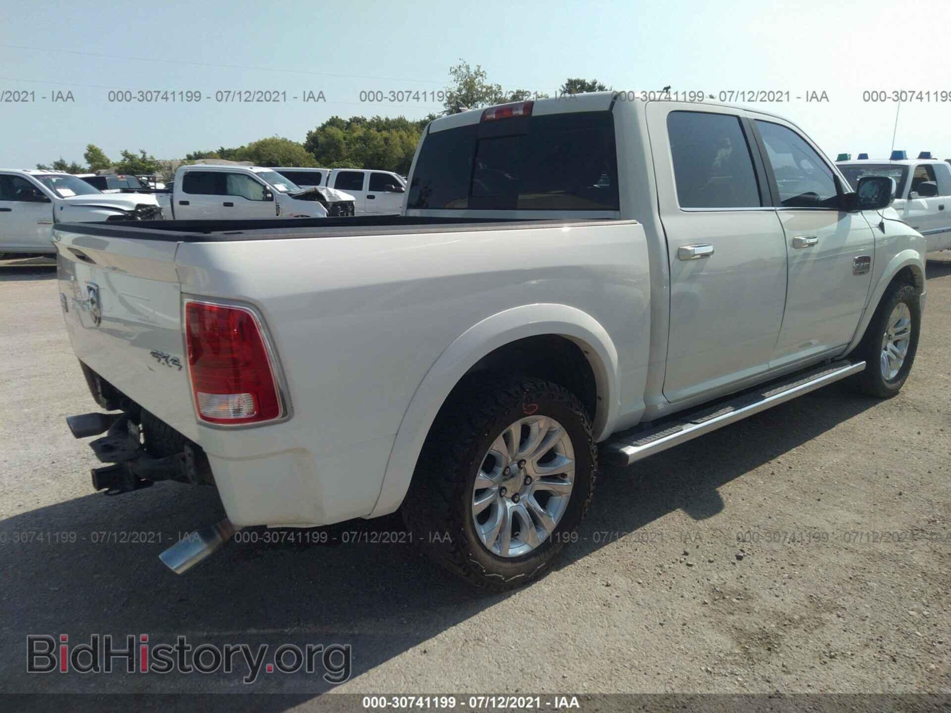 2017 RAM 1500 - VIN: 1C6RR7PT8HS750887 - Фото 4