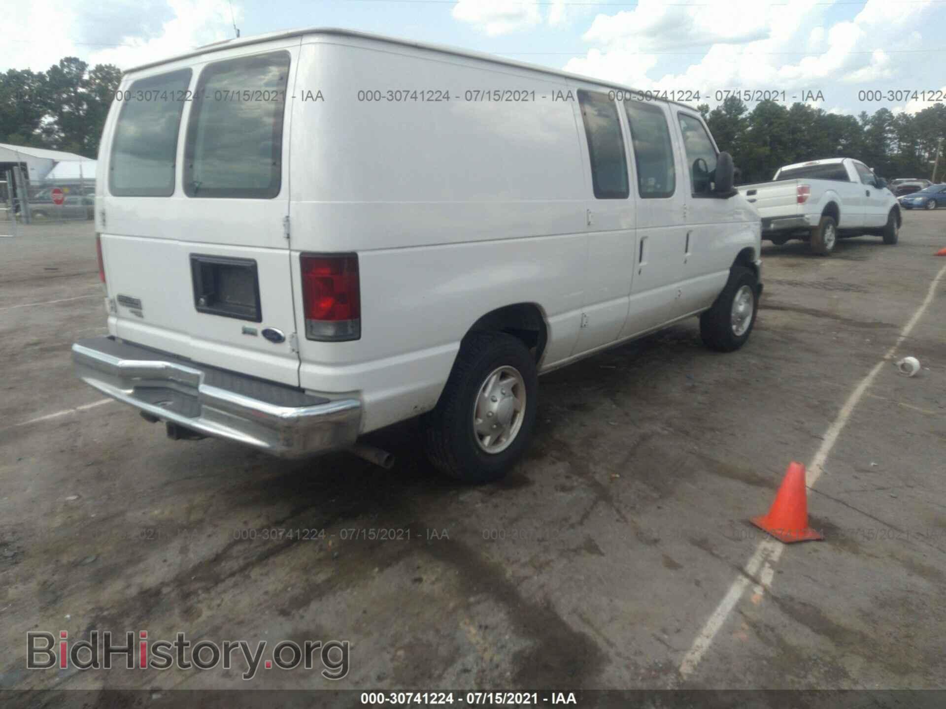 2011 FORD ECONOLINE CARGO VAN - VIN: 1FTNE2EW8BDB33715 - Photo 4