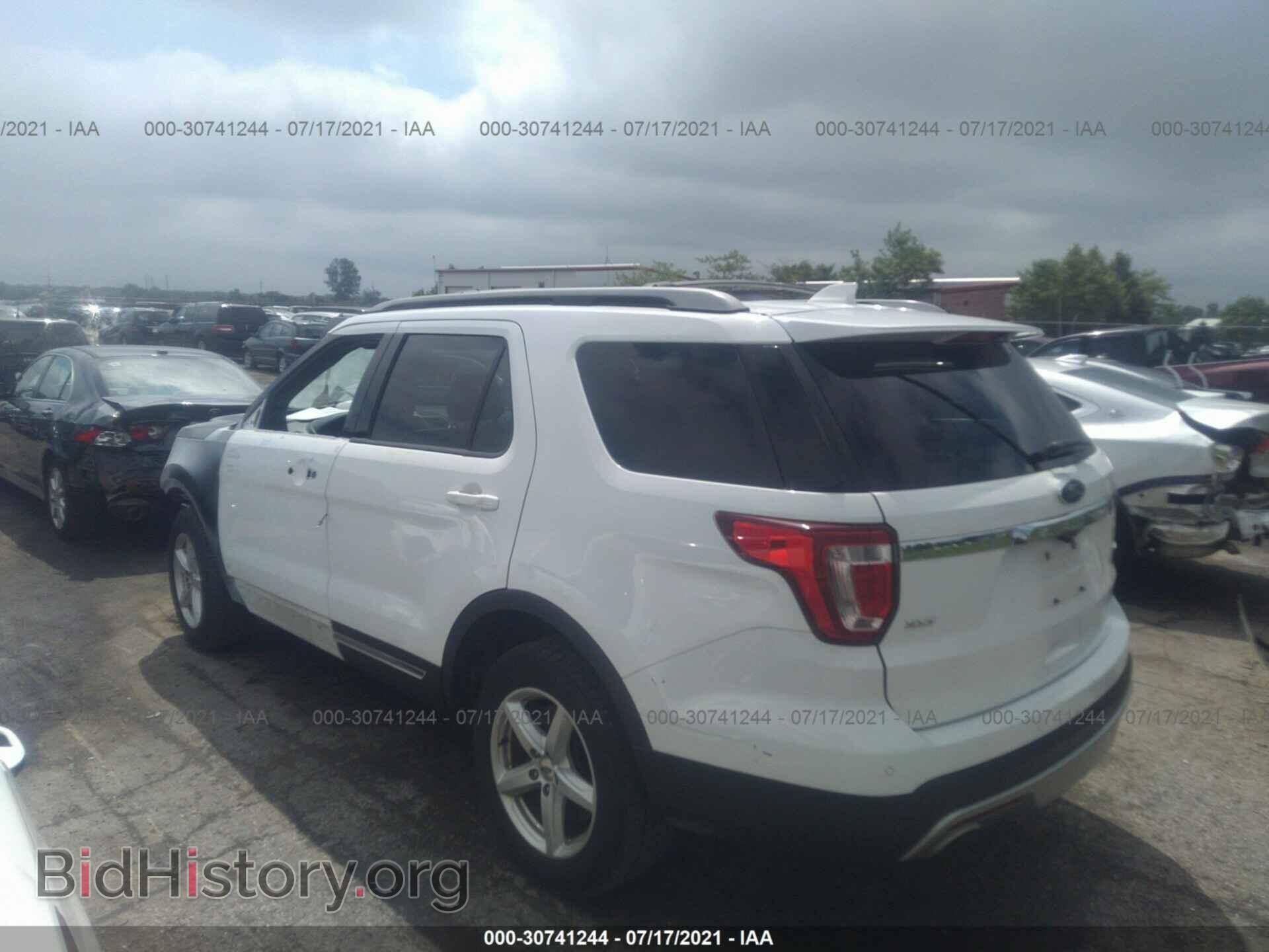 2017 FORD EXPLORER - VIN: 1FM5K8D82HGA72797 - Фото 3