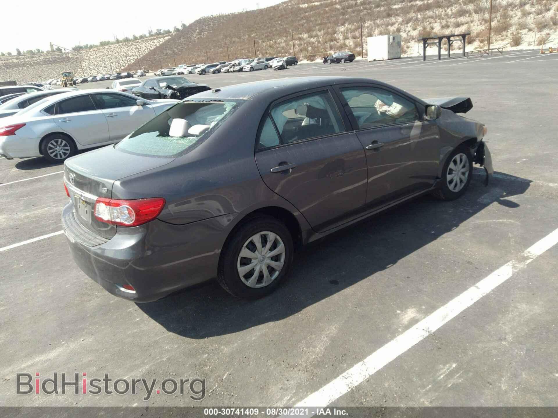 2011 TOYOTA COROLLA - VIN: JTDBU4EEXBJ093924 - Фото 4