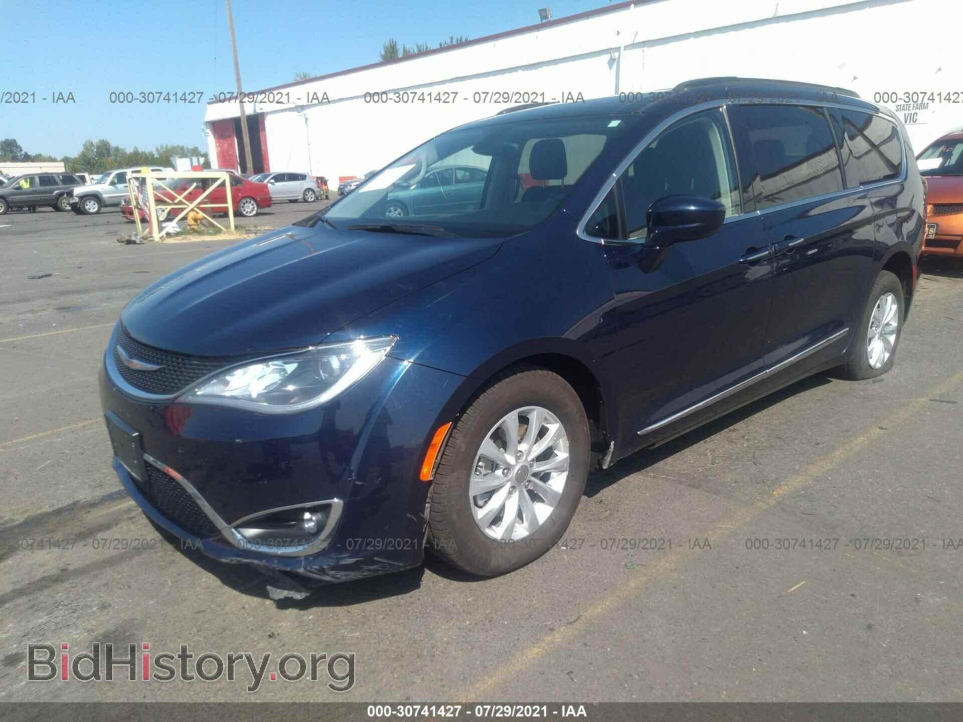 2017 CHRYSLER PACIFICA - VIN: 2C4RC1BG5HR538127 - Photo 2
