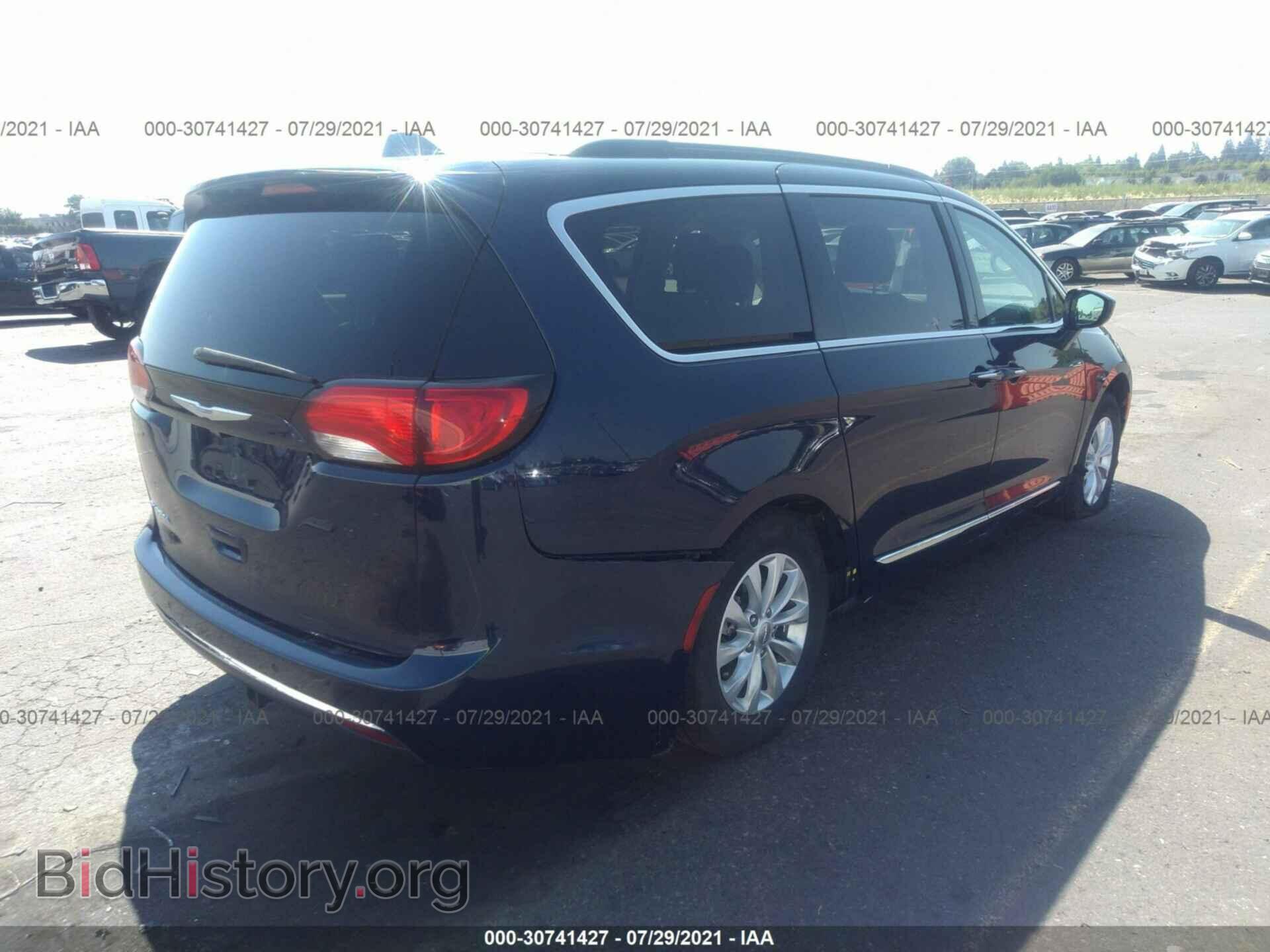 2017 CHRYSLER PACIFICA - VIN: 2C4RC1BG5HR538127 - Photo 4
