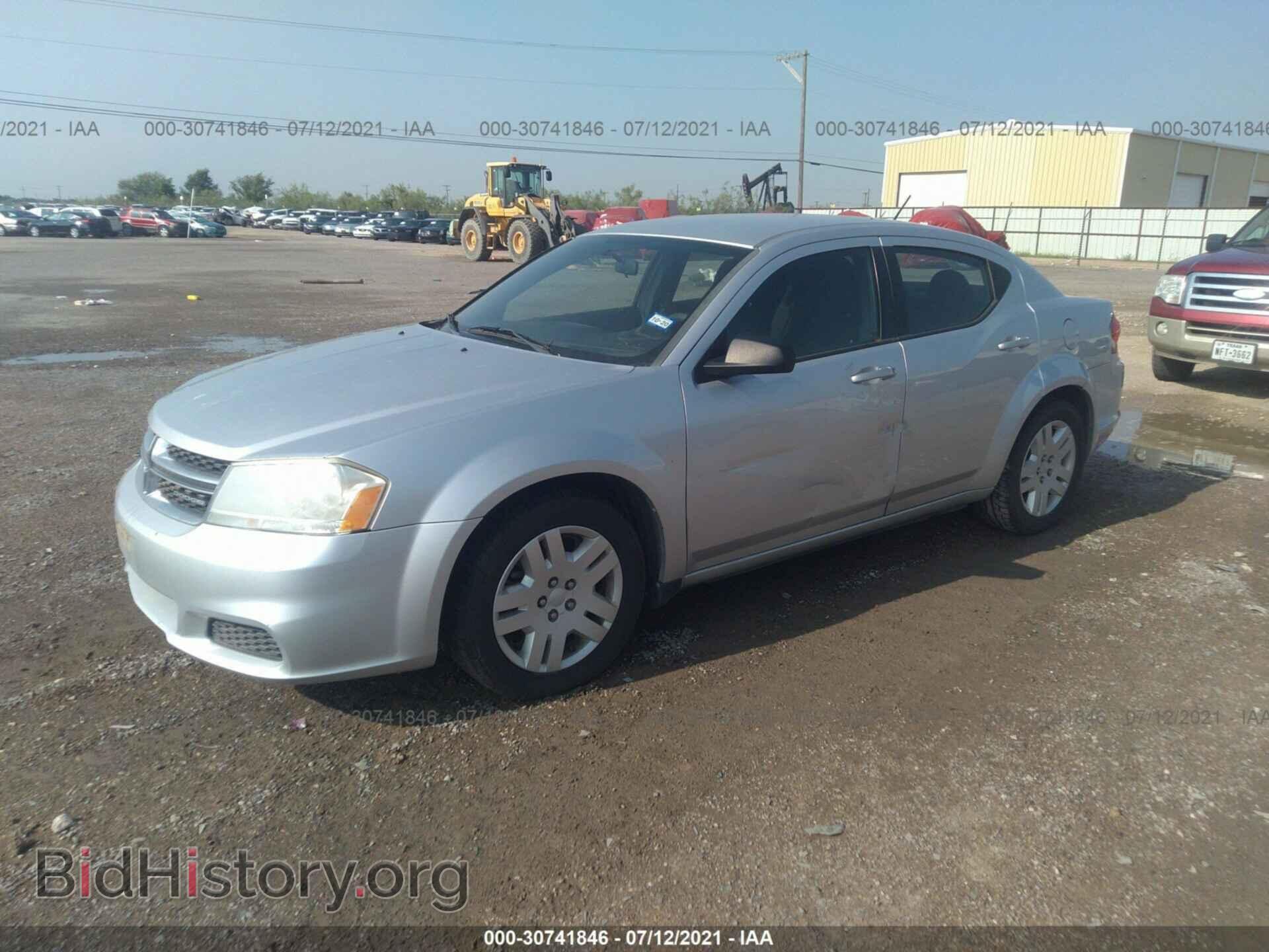 2011 DODGE AVENGER - VIN: 1B3BD4FB5BN564926 - Фото 2