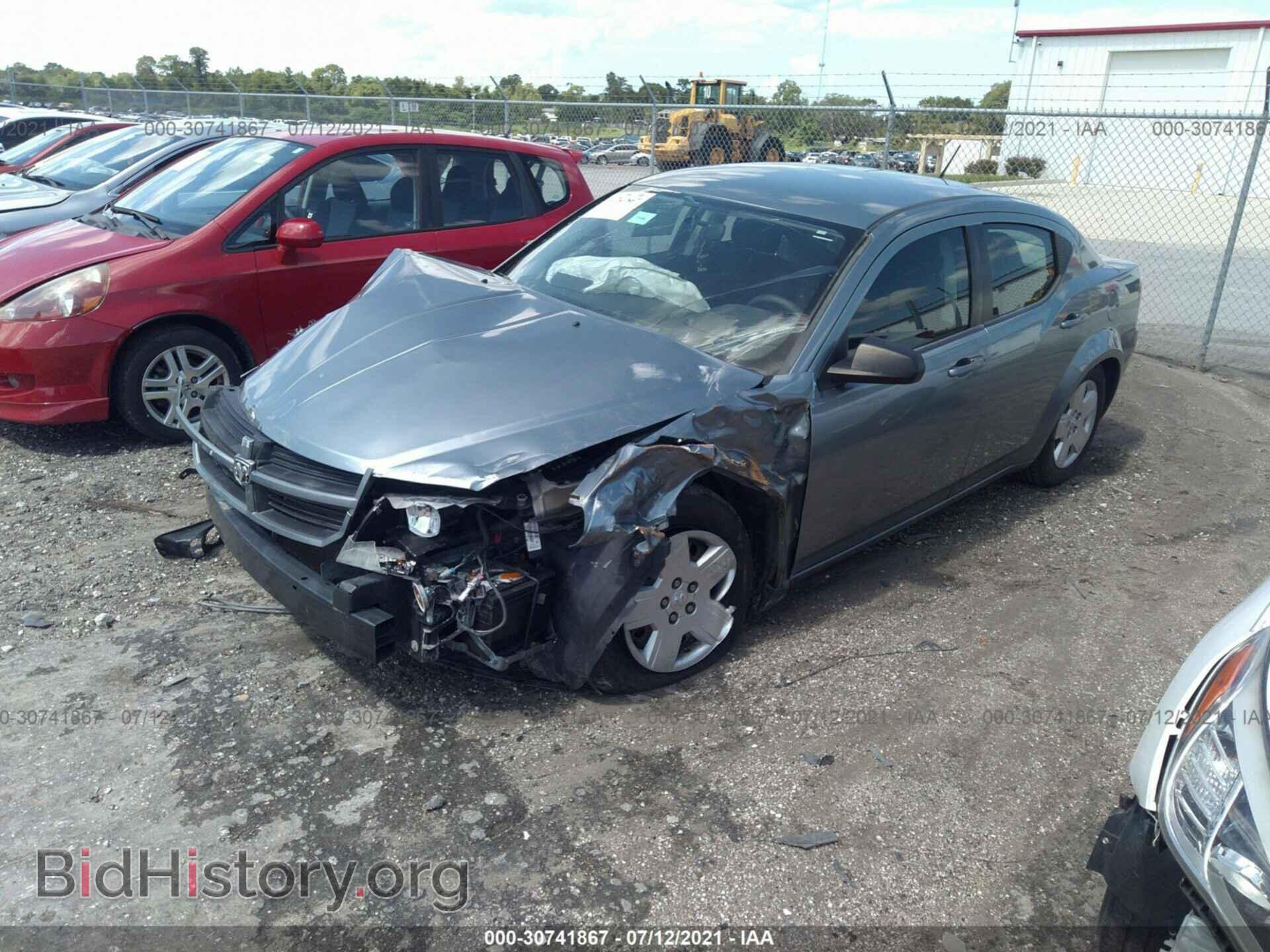2010 DODGE AVENGER - VIN: 1B3CC4FBXAN221549 - Photo 2