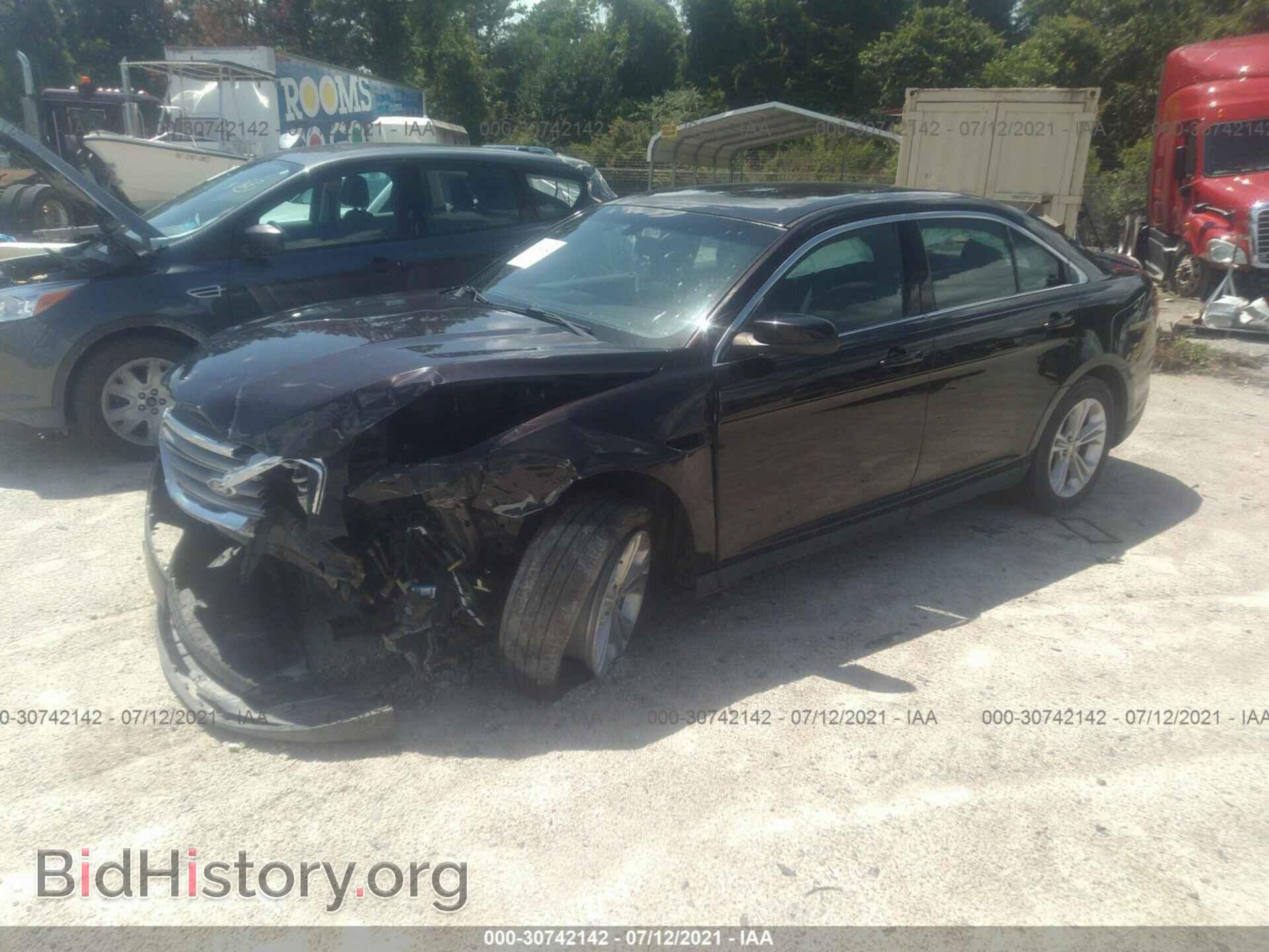 2013 FORD TAURUS - VIN: 1FAHP2E88DG206078 - Photo 2