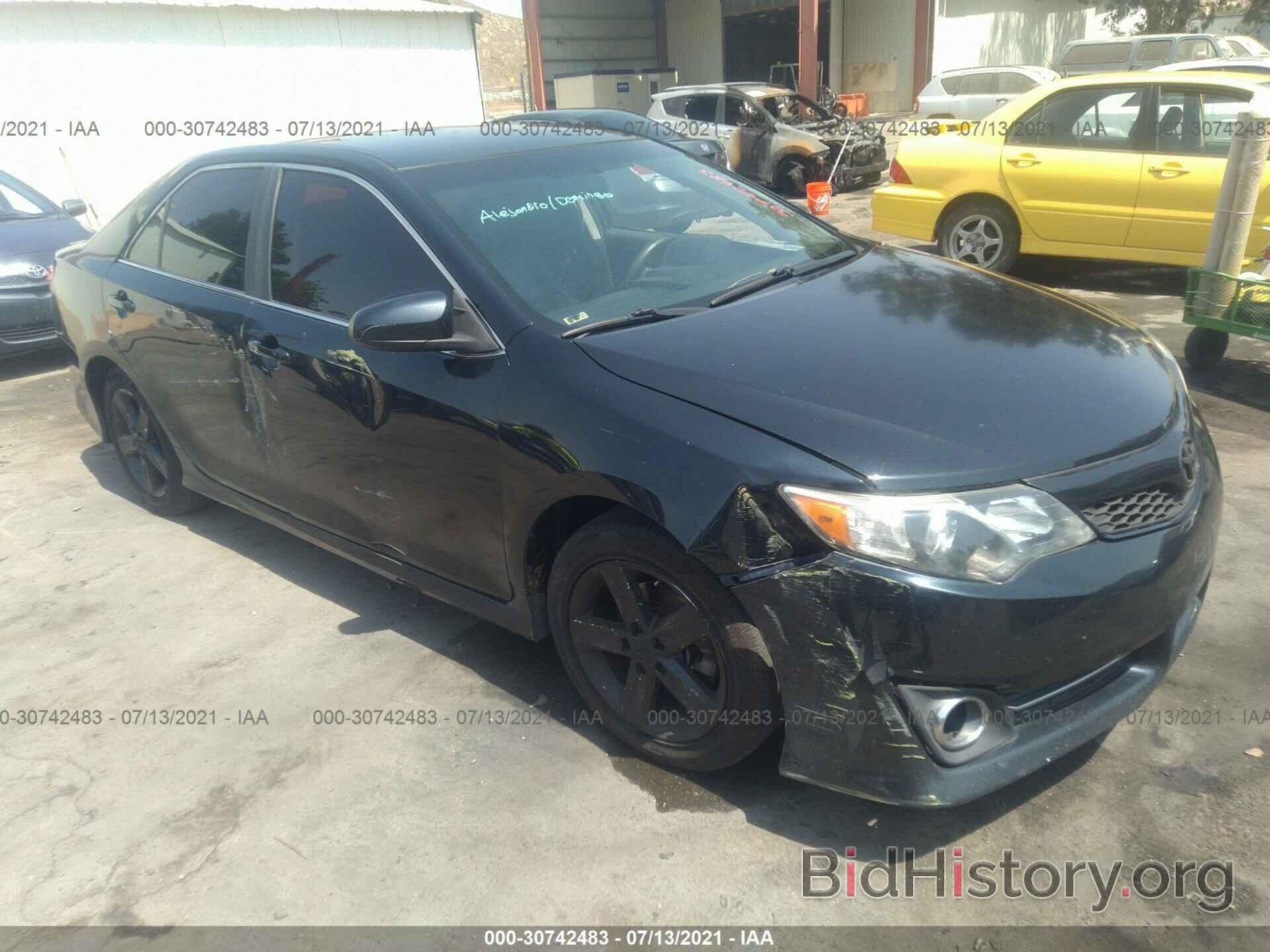 Photo 4T1BF1FK1CU165327 - TOYOTA CAMRY 2012