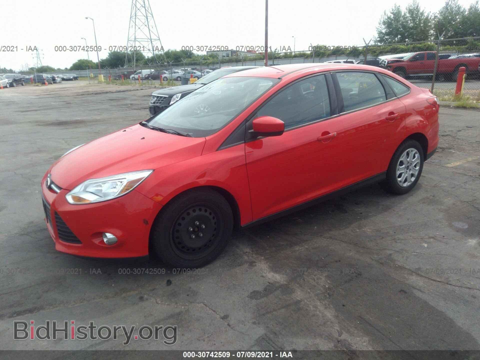 2012 FORD FOCUS - VIN: 1FAHP3F26CL451354 - Фото 2