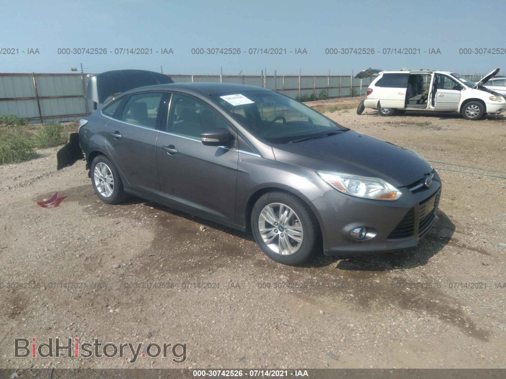 Фотография 1FAHP3H22CL385947 - FORD FOCUS 2012