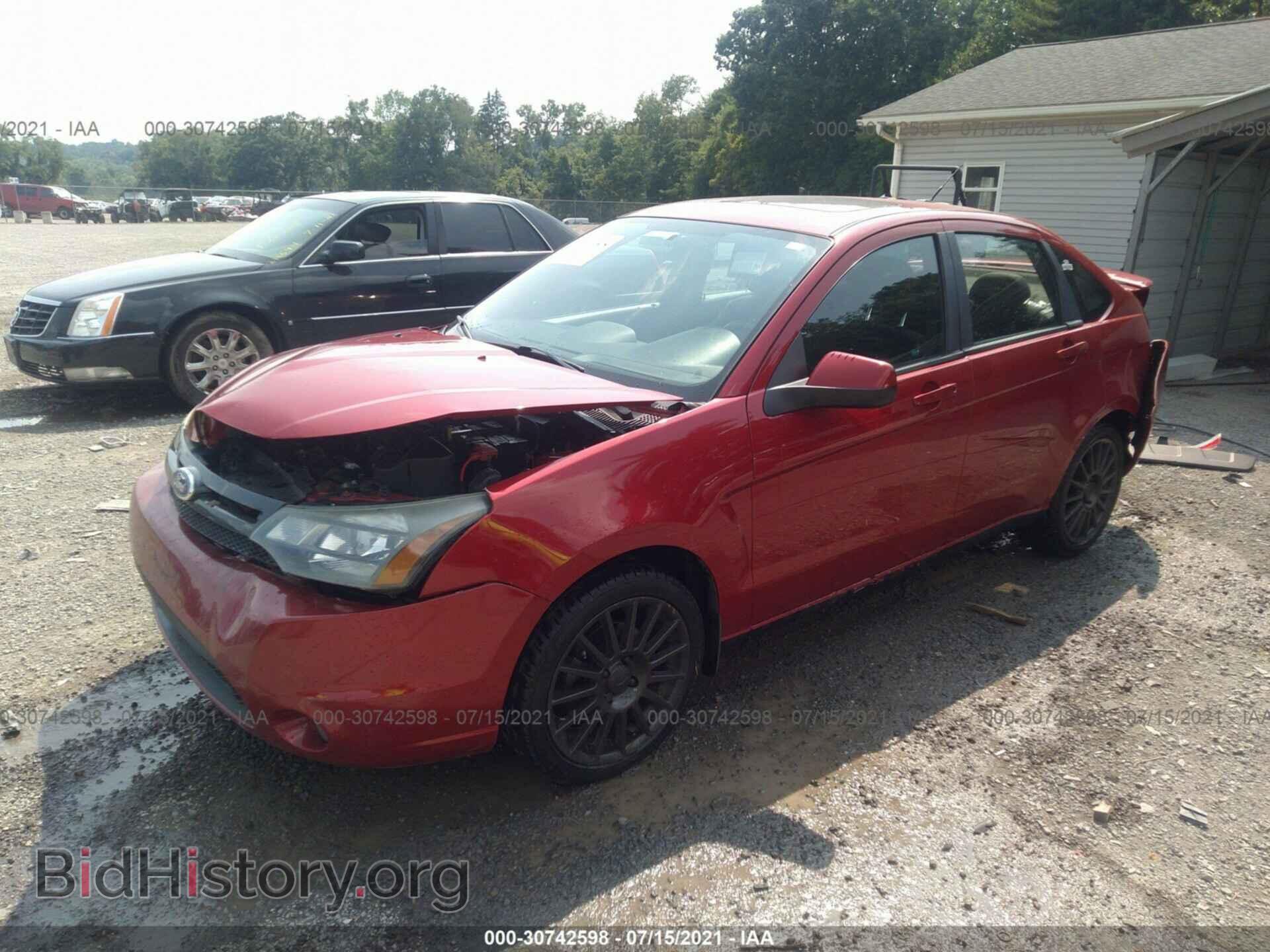 2011 FORD FOCUS - VIN: 1FAHP3GN5BW133831 - Фото 2