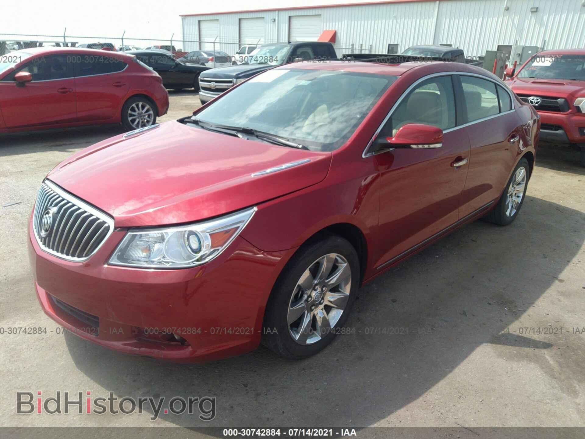 2013 BUICK LACROSSE - VIN: 1G4GF5E35DF128388 - Фото 2