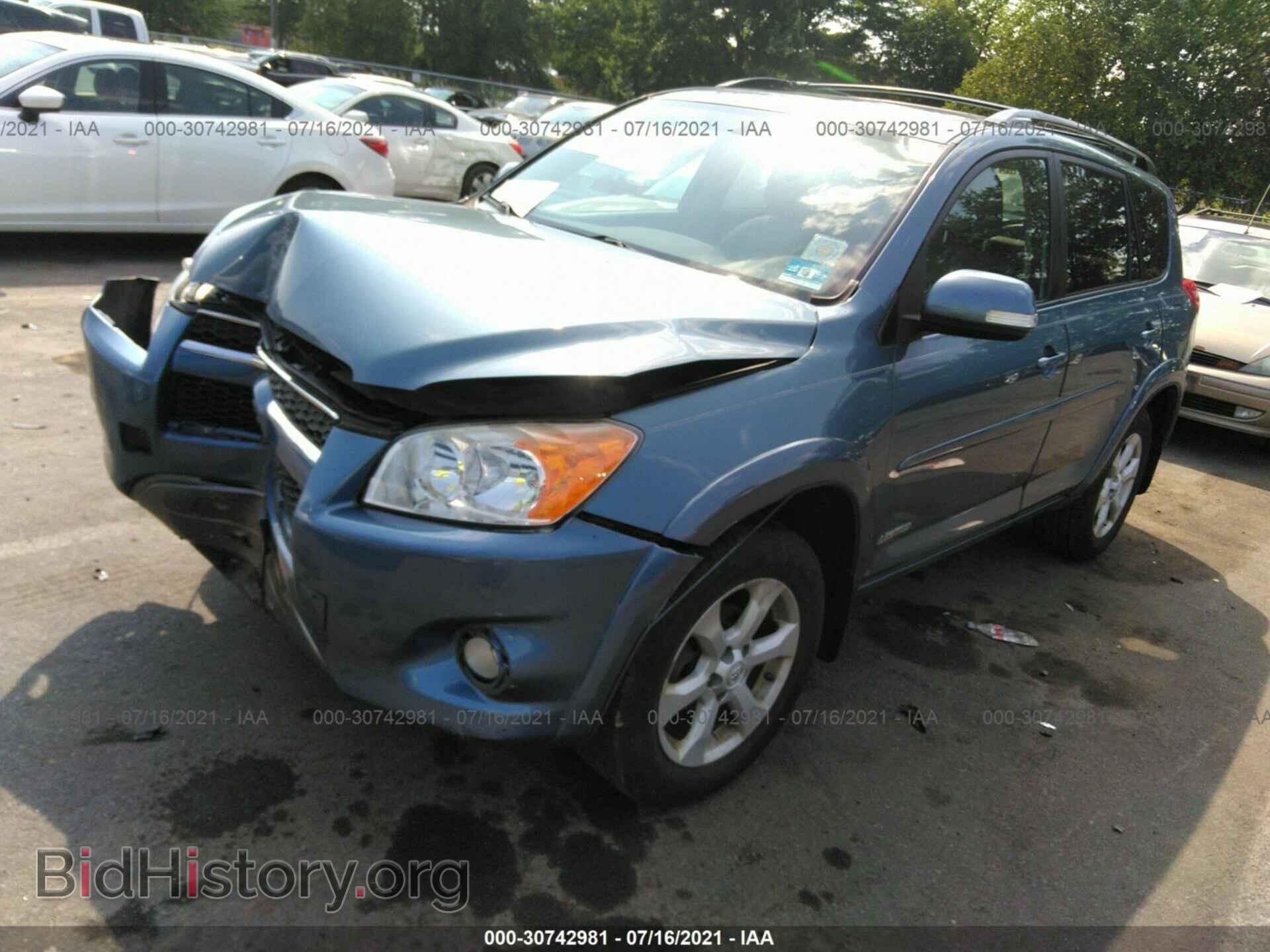 2011 TOYOTA RAV4 - VIN: 2T3DF4DV7BW127016 - Photo 2