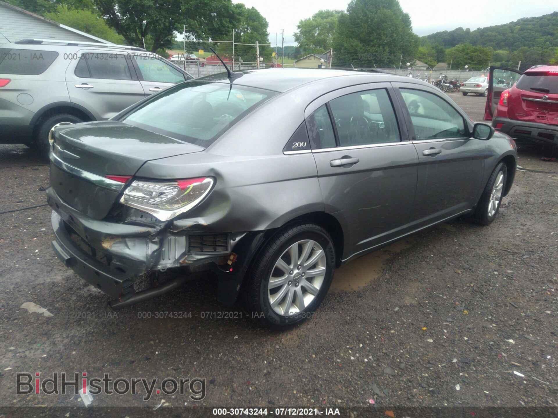 2013 CHRYSLER 200 - VIN: 1C3CCBBB4DN595222 - Фото 4