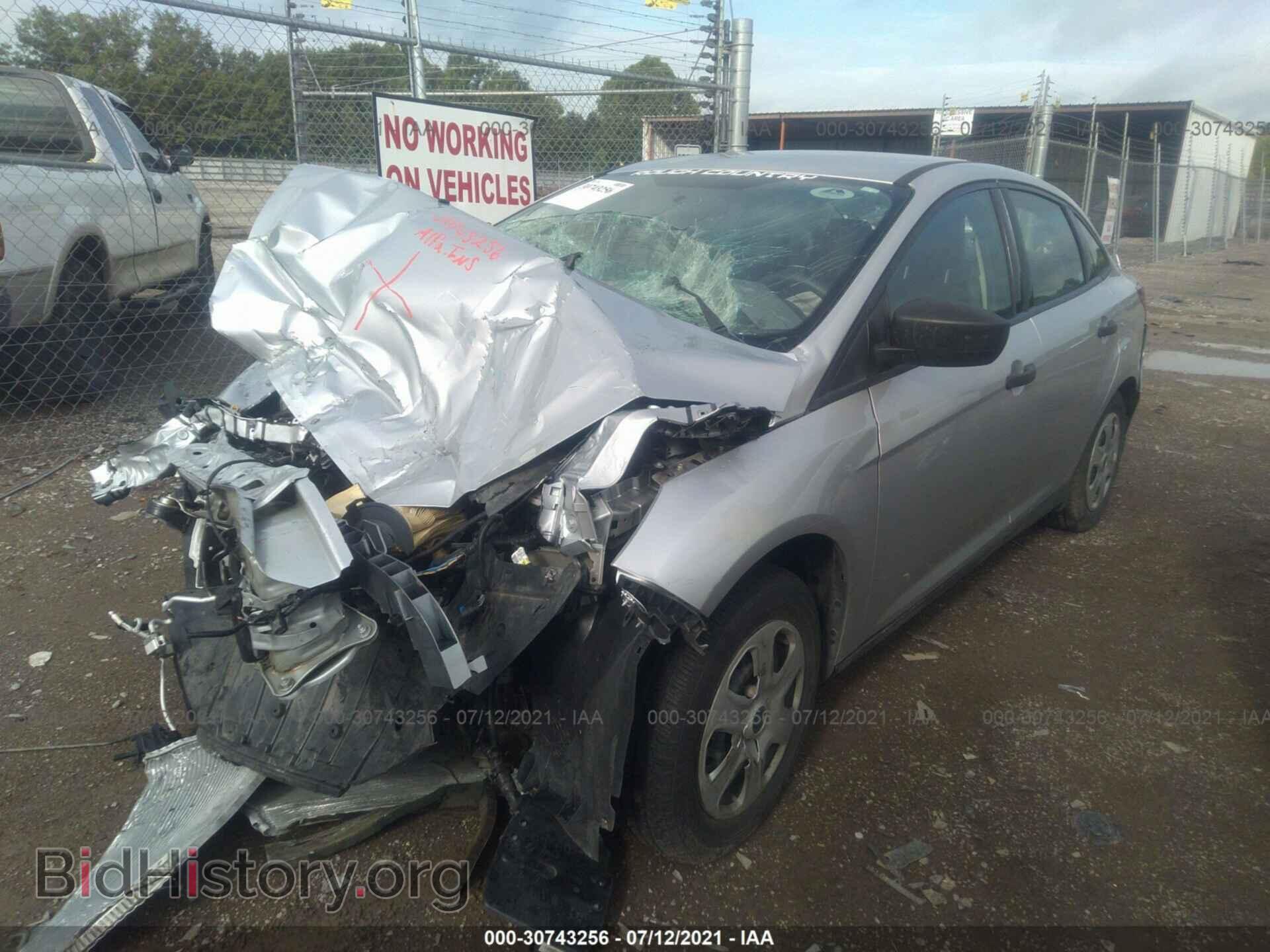2016 FORD FOCUS - VIN: 1FADP3E28GL228397 - Фото 2