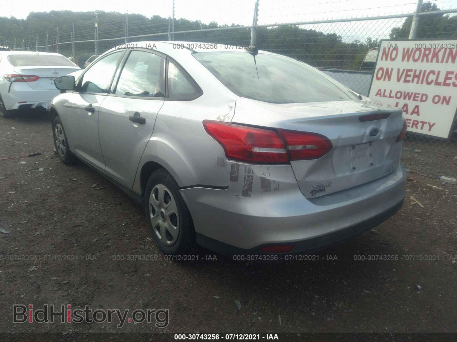 2016 FORD FOCUS - VIN: 1FADP3E28GL228397 - Фото 3