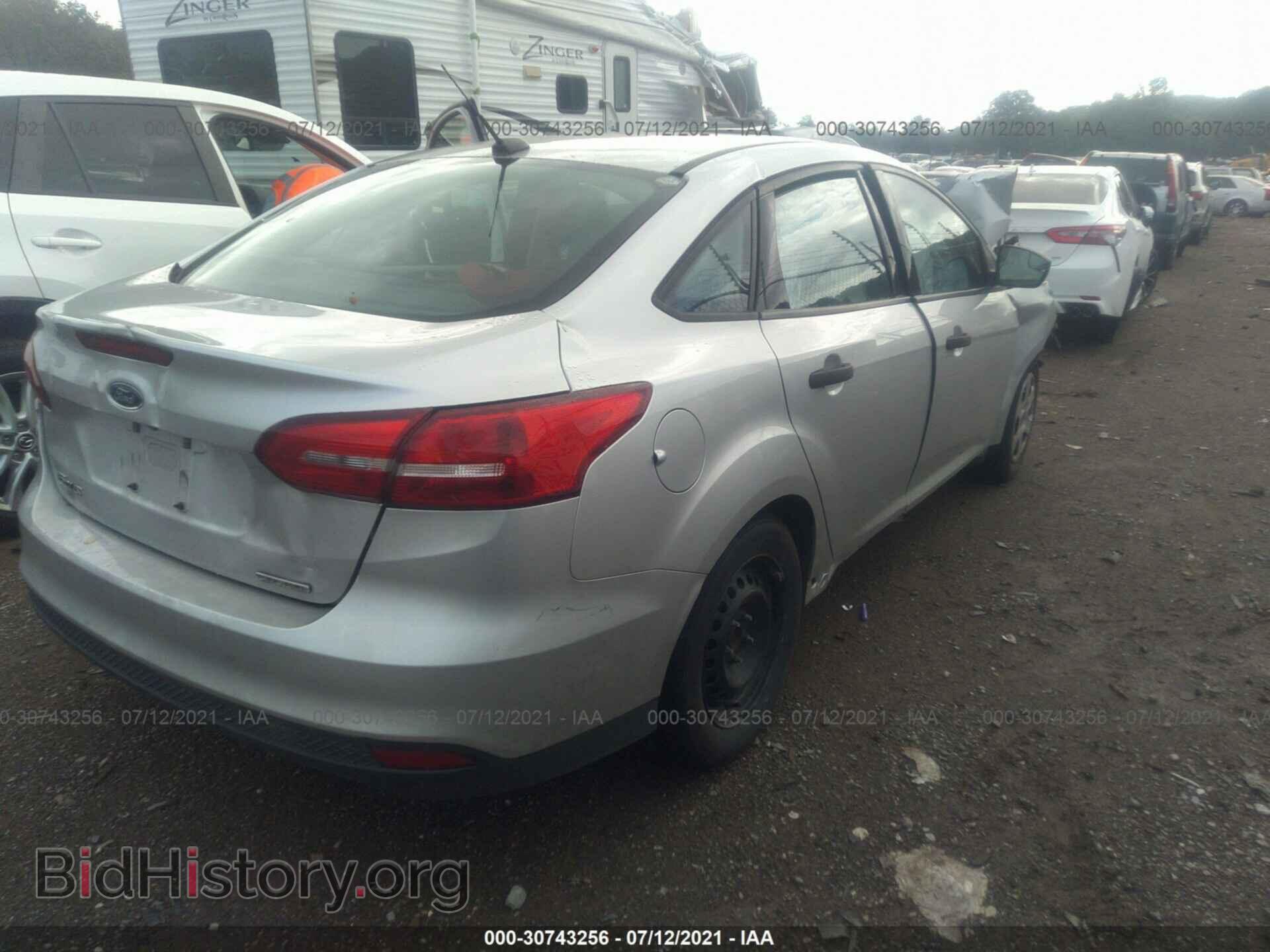 2016 FORD FOCUS - VIN: 1FADP3E28GL228397 - Фото 4