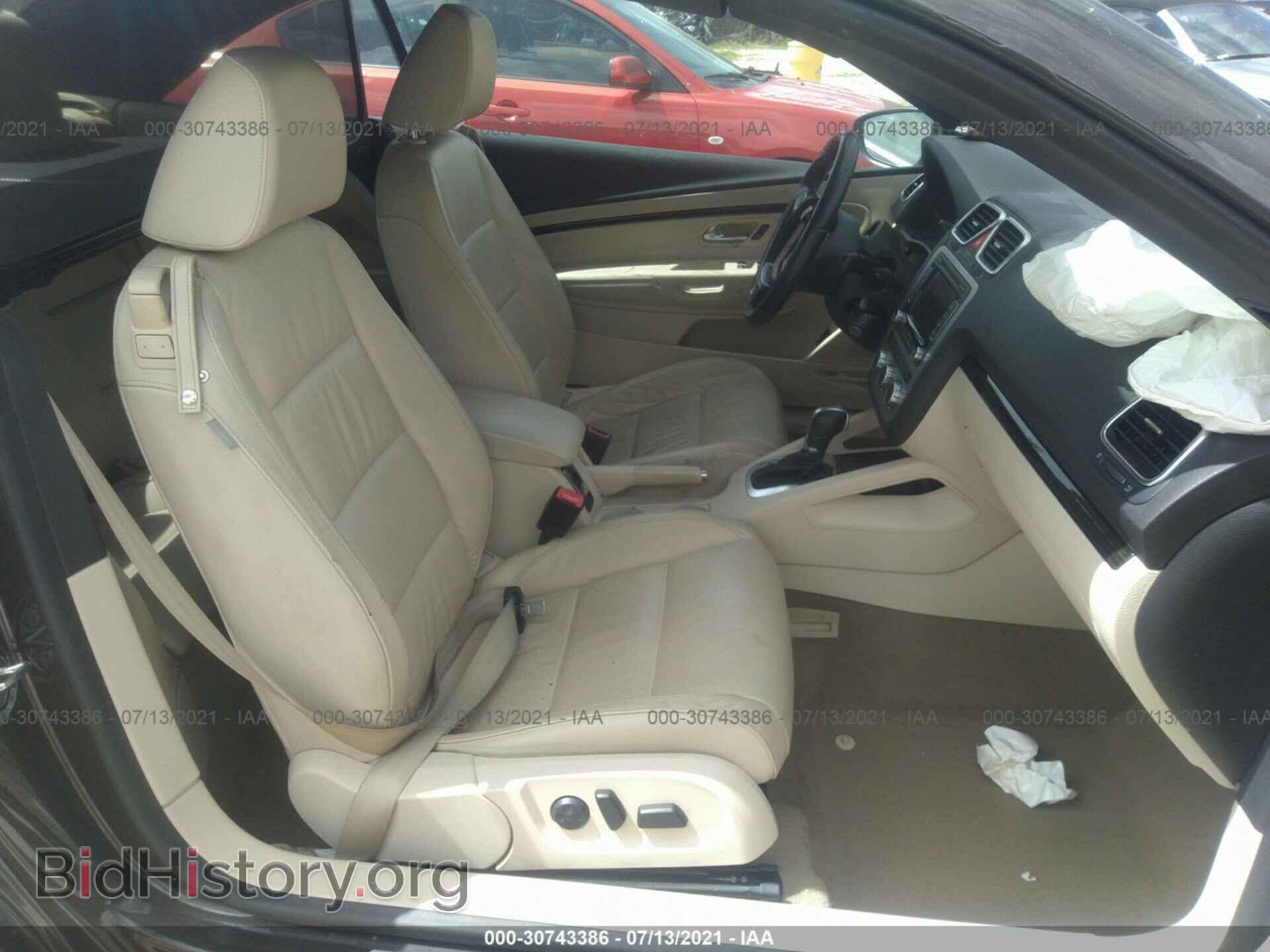 2013 VOLKSWAGEN EOS - VIN: WVWFW8AHXDV007767 - Фото 5