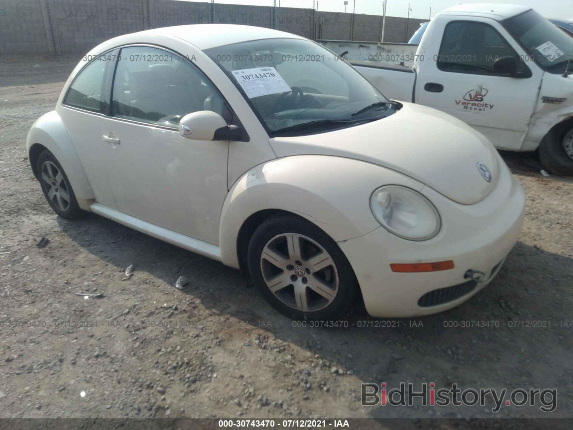 Photo 3VWPR31C26M417542 - VOLKSWAGEN NEW BEETLE COUPE 2006