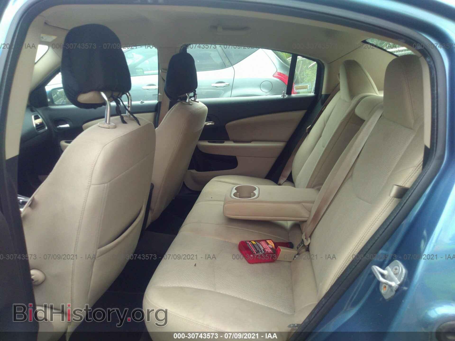 2011 CHRYSLER 200 - VIN: 1C3BC1FBXBN576087 - Фото 8