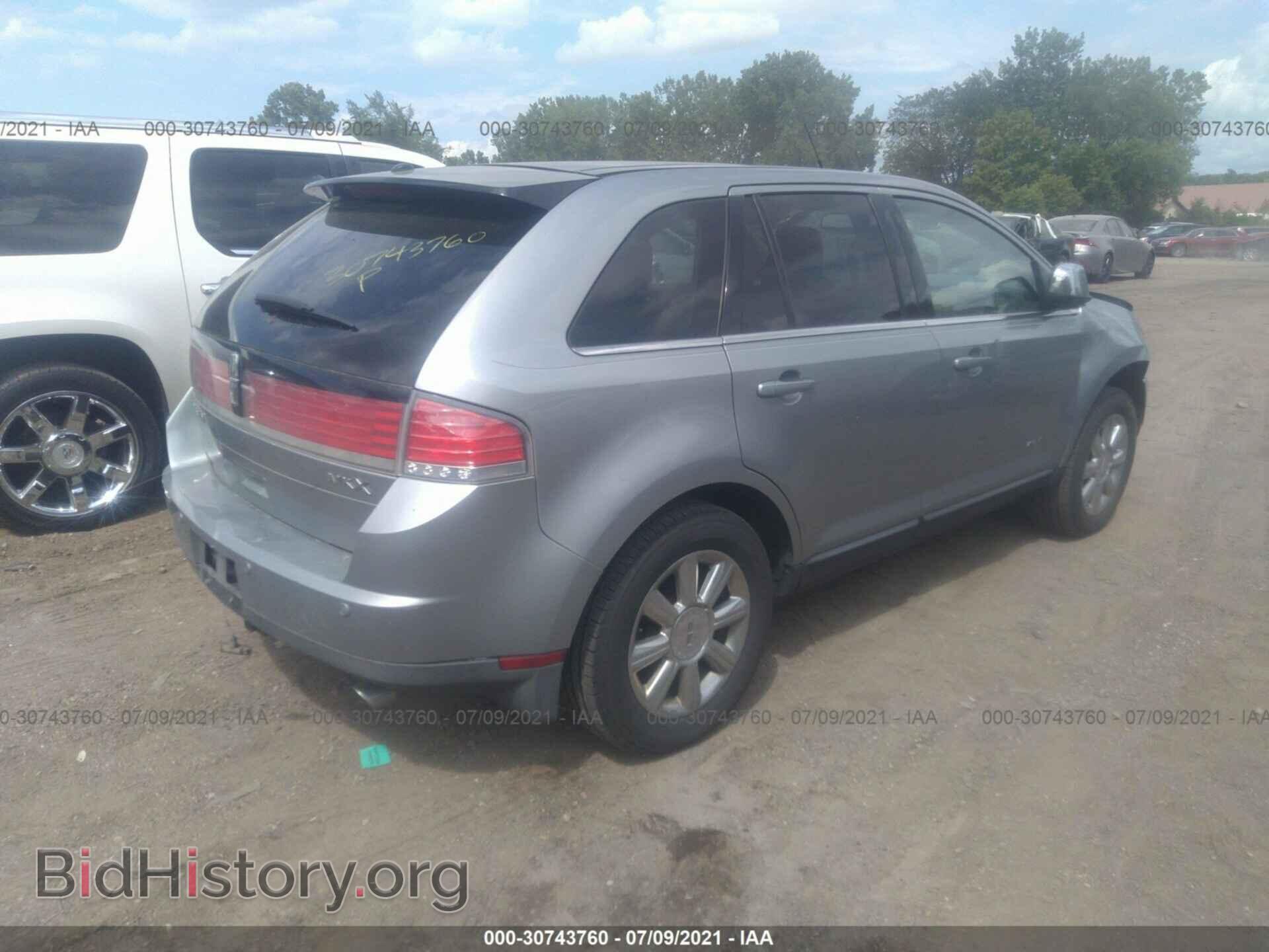 2007 LINCOLN MKX - VIN: 2LMDU68C07B128559 - Photo 4