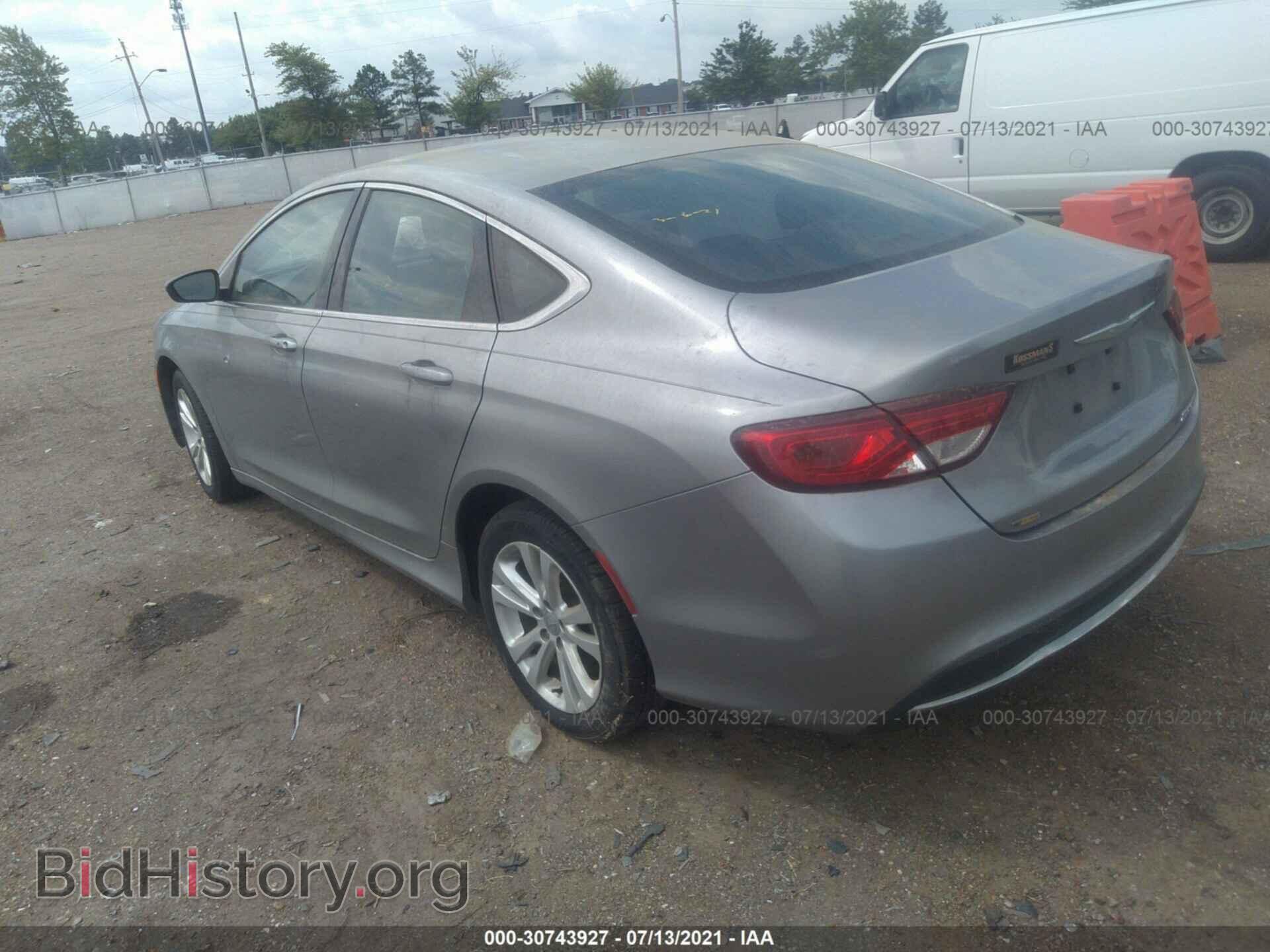 2015 CHRYSLER 200 - VIN: 1C3CCCAB3FN575439 - Фото 3