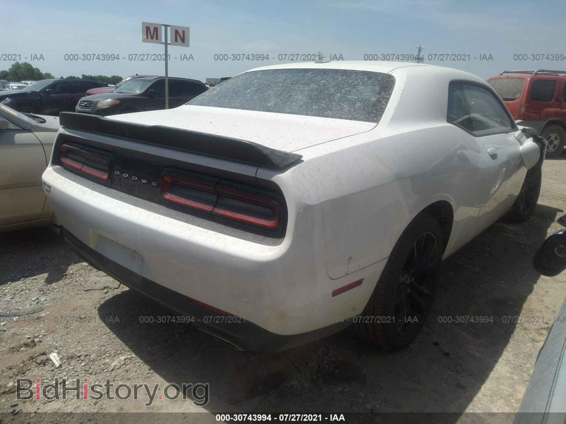 2018 DODGE CHALLENGER - VIN: 2C3CDZAG7JH305577 - Photo 4