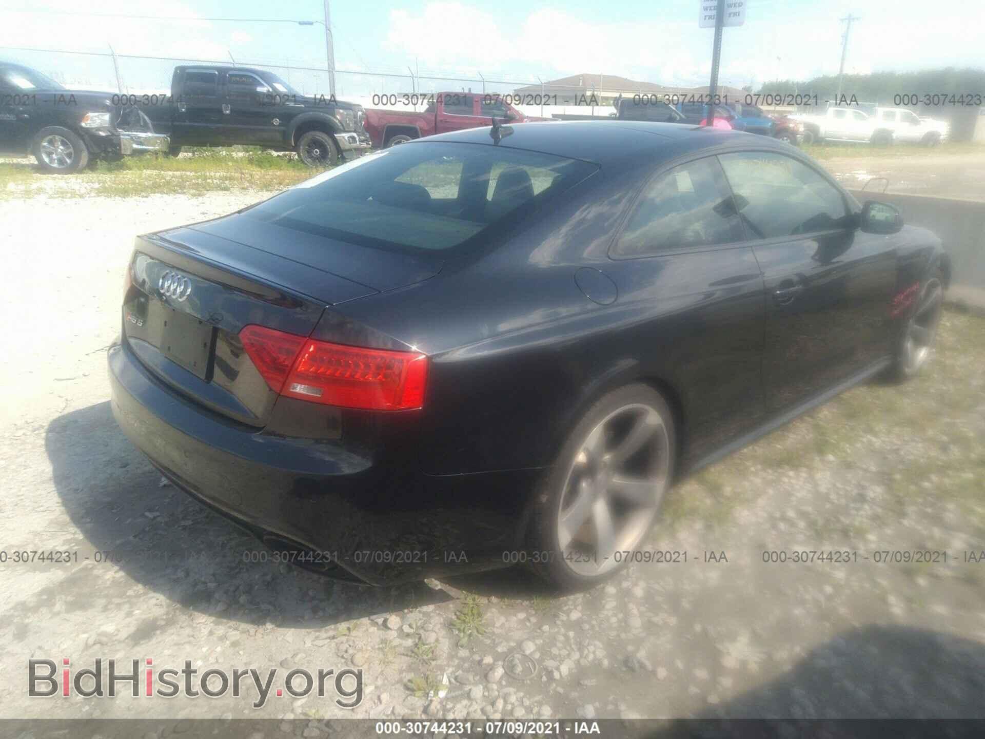 2013 AUDI RS 5 - VIN: WUAC6AFR1DA901436 - Photo 4
