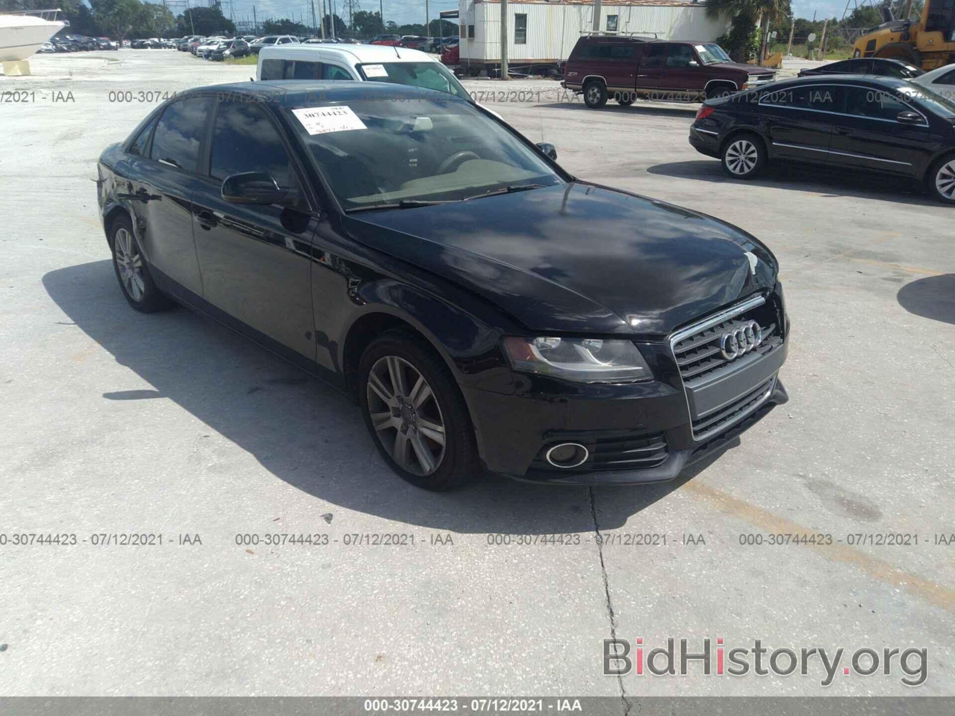 Photo WAUAFAFL5AN036553 - AUDI A4 2010