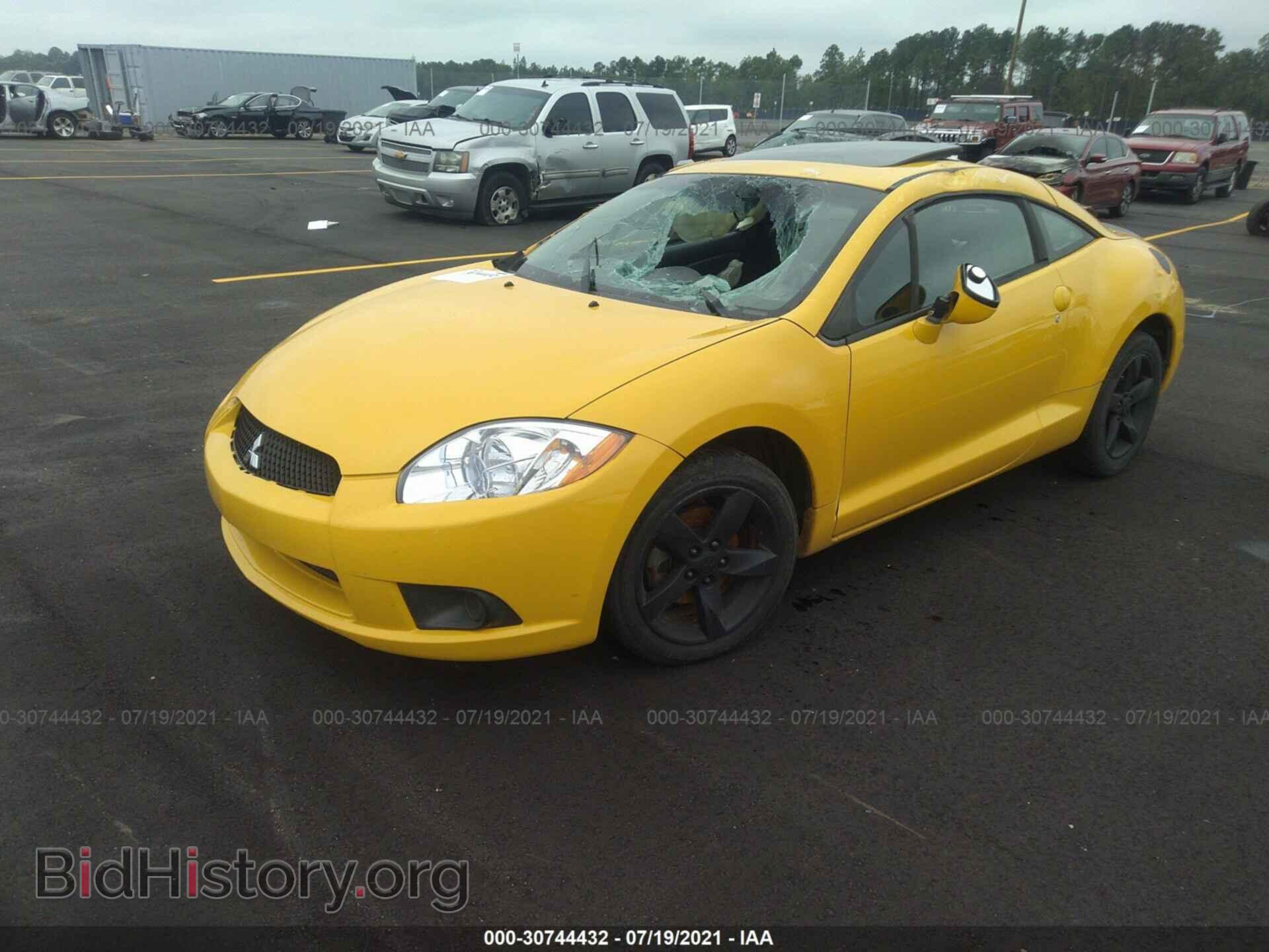 2009 MITSUBISHI ECLIPSE - VIN: 4A3AK24F49E021021 - Photo 2